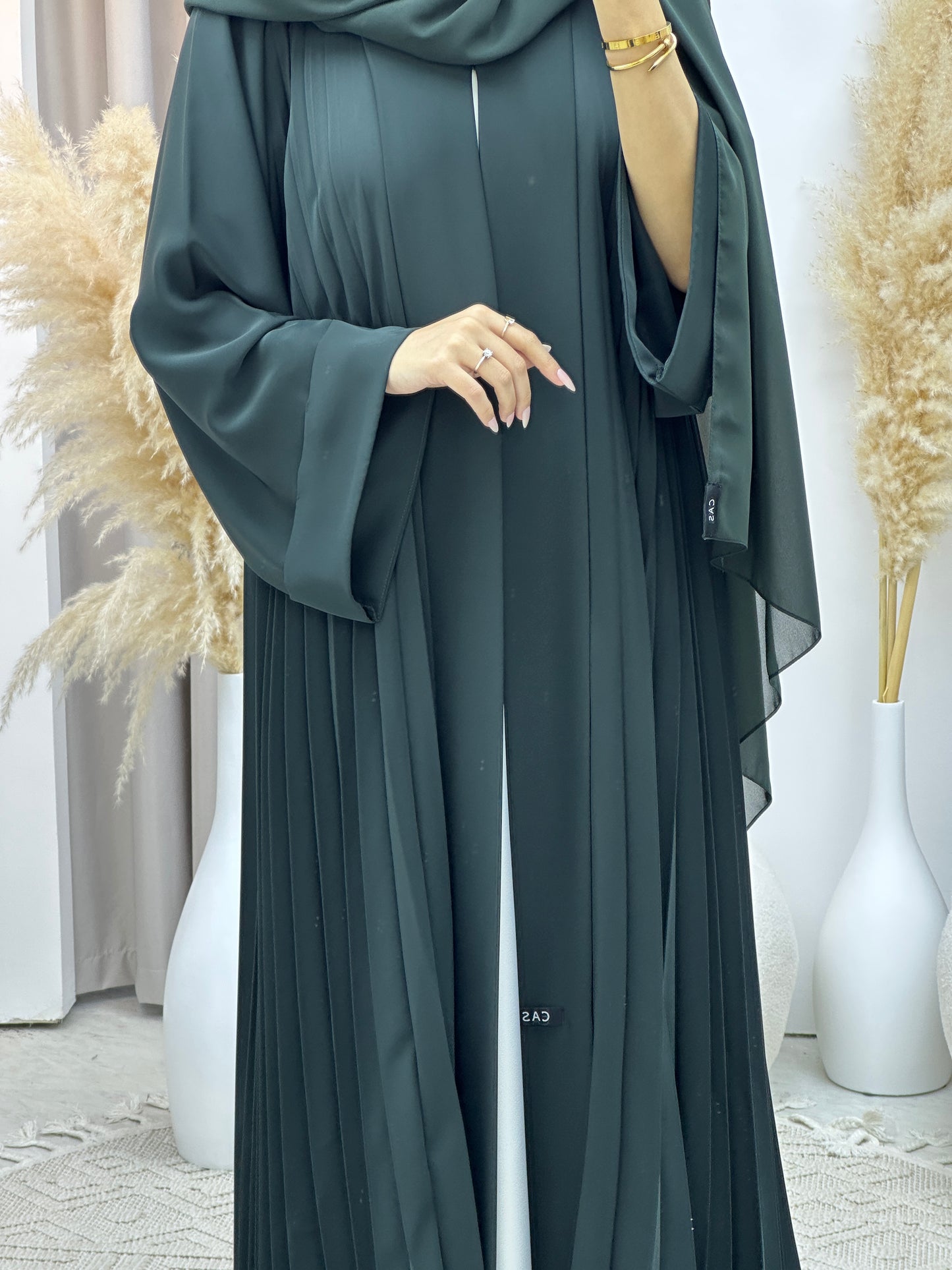 C Plain Green Pleated Abaya Set