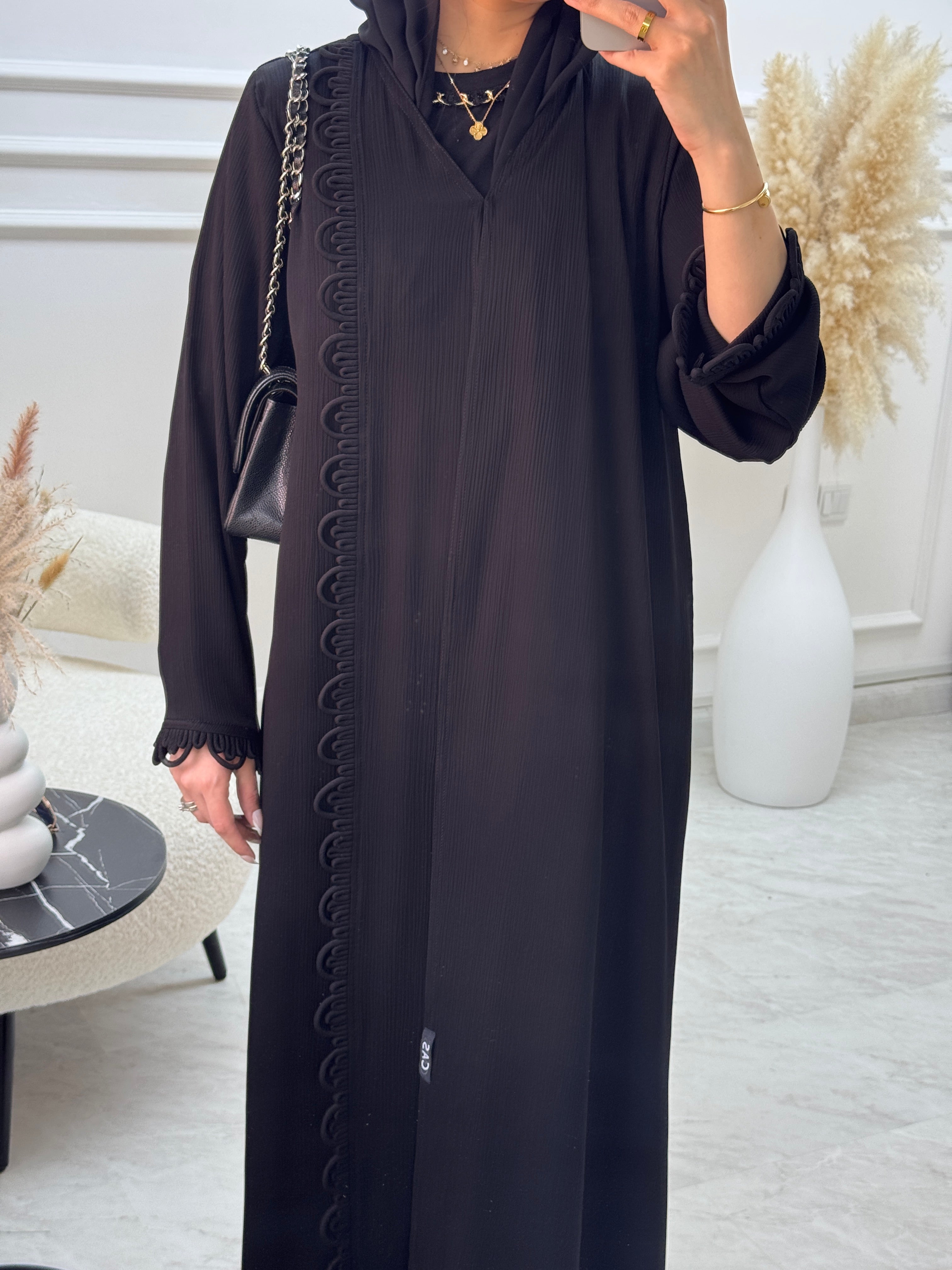 C 1058 Black Abaya