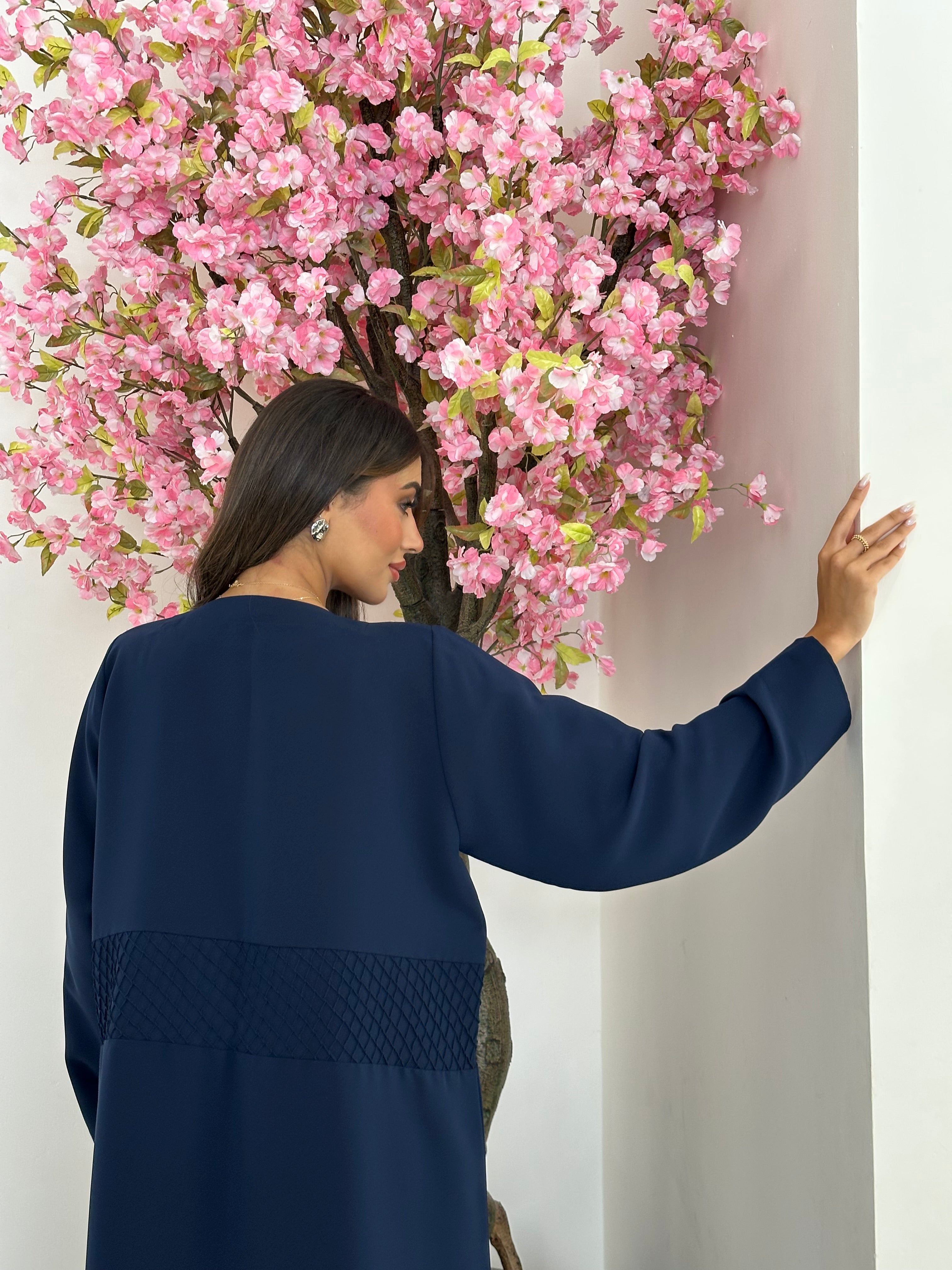 عباية زرقاء داكنة رقم 1227