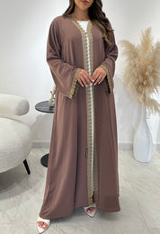 عباية مطبوعة بنقشة زنبق أسود C 1254