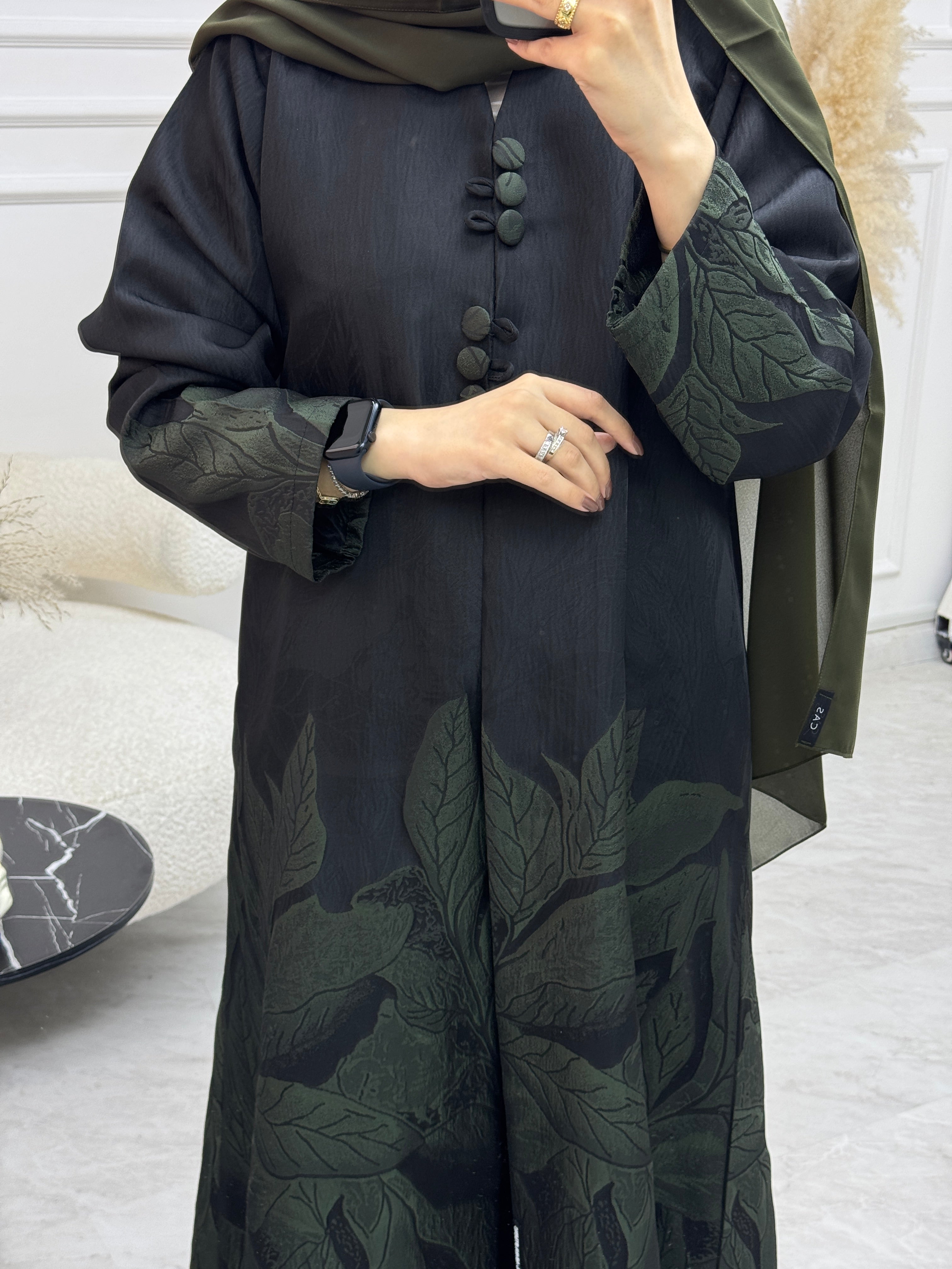C 1095-01 Green Printed Abaya
