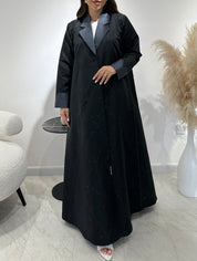 عباية مطبوعة بنقشة زنبق أسود C 1254