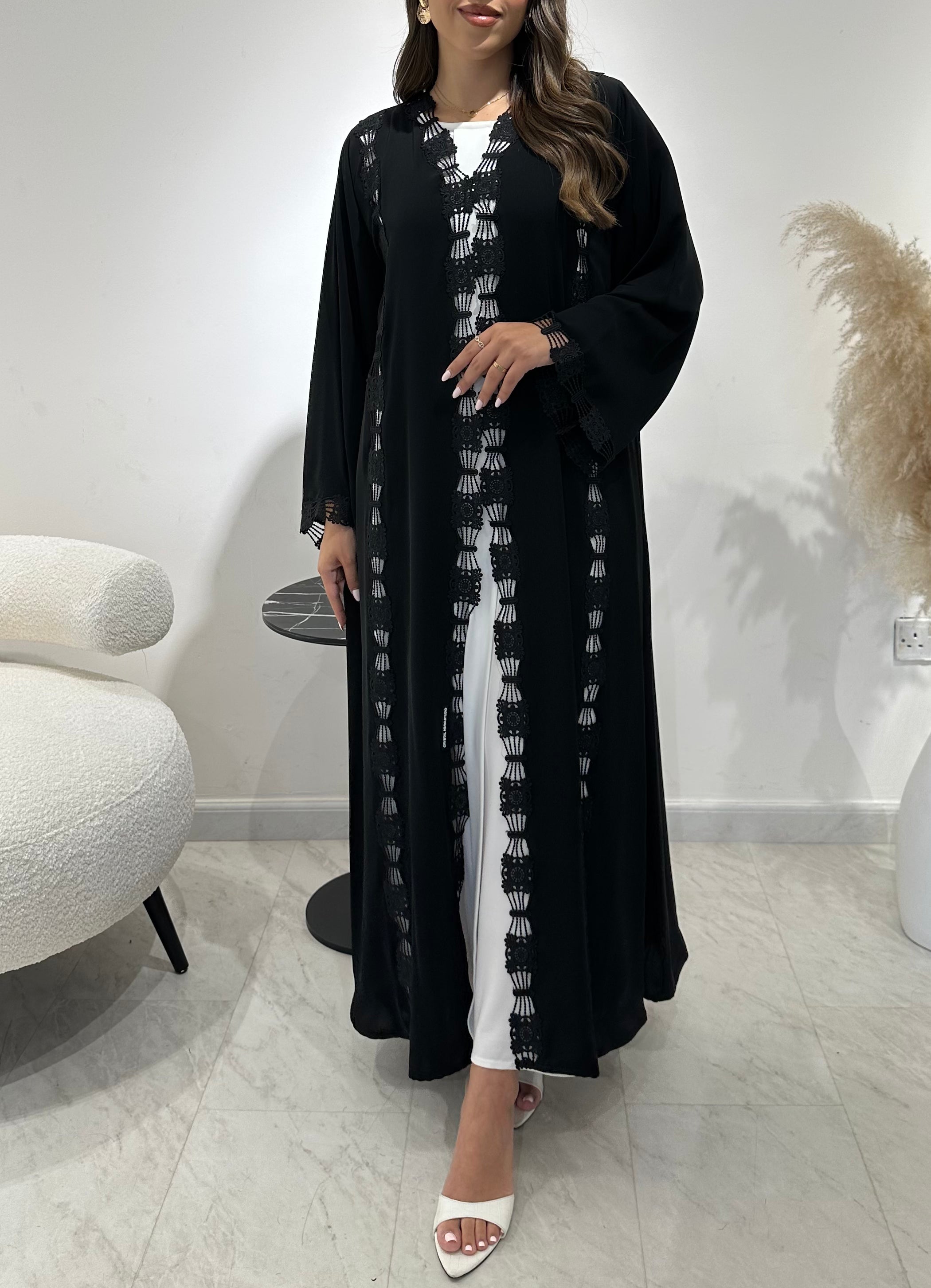 C 1427 Black Lace Abaya