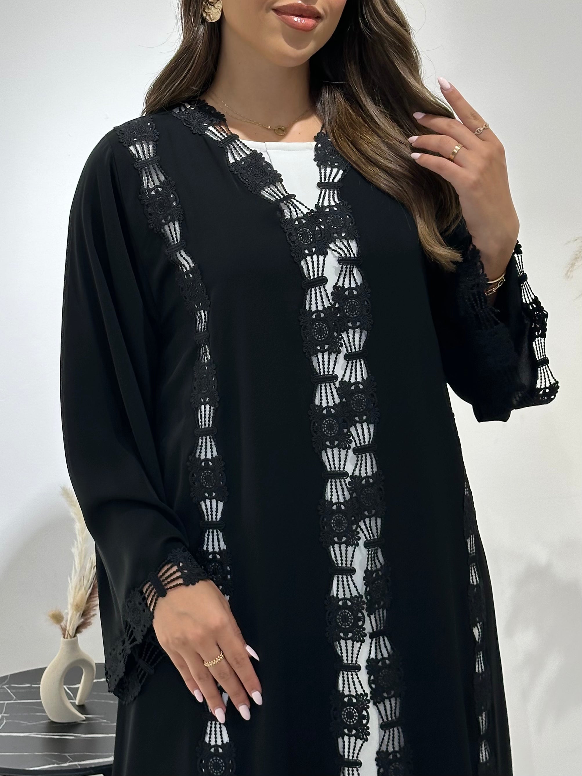 C 1427 Black Lace Abaya