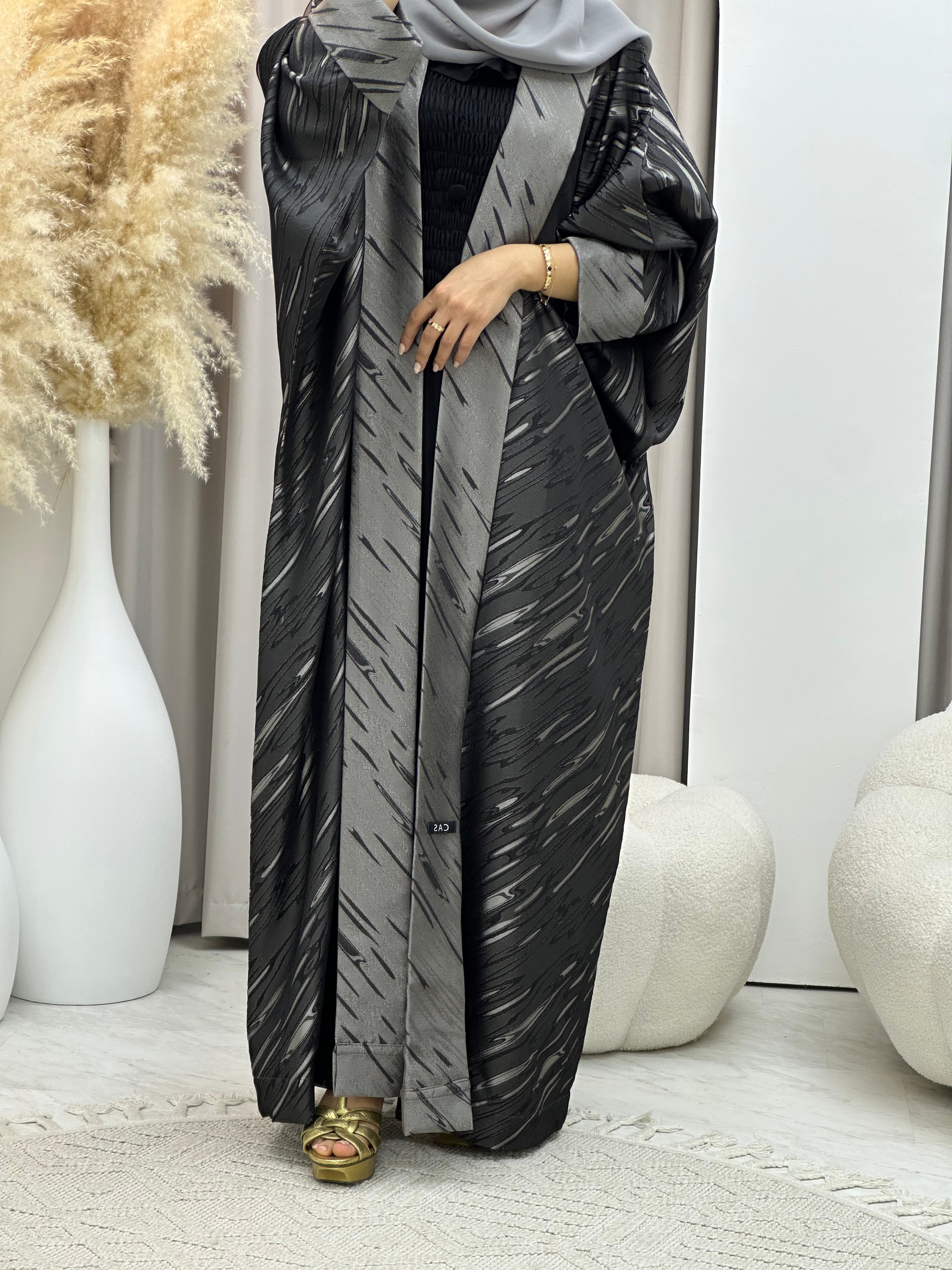 C 0487 Grey Silver Bisht Abaya