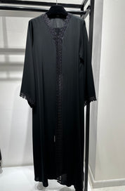 عباية مطبوعة بنقشة زنبق أسود C 1254