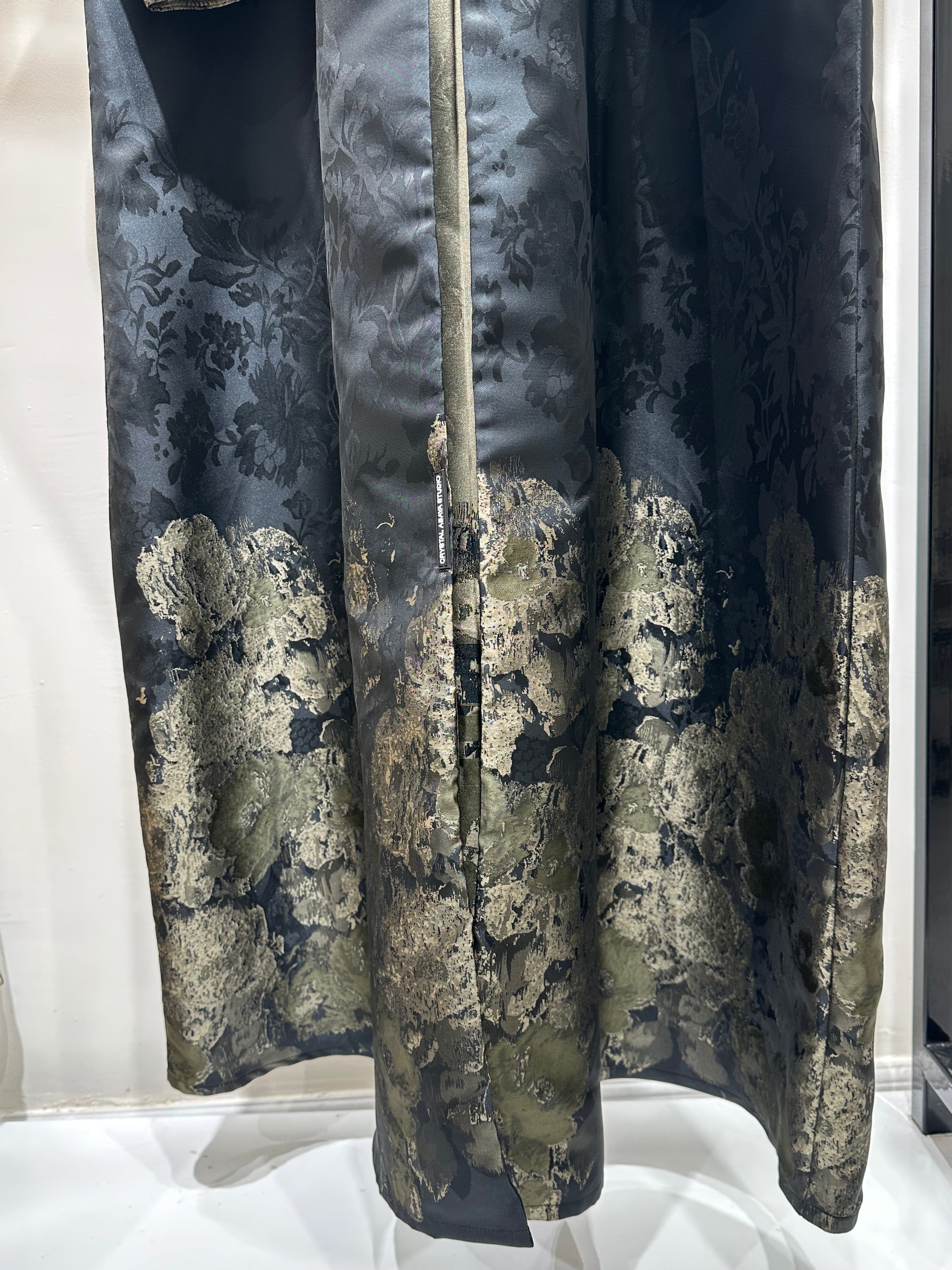 C 1255-08 Sage Green Printed Abaya