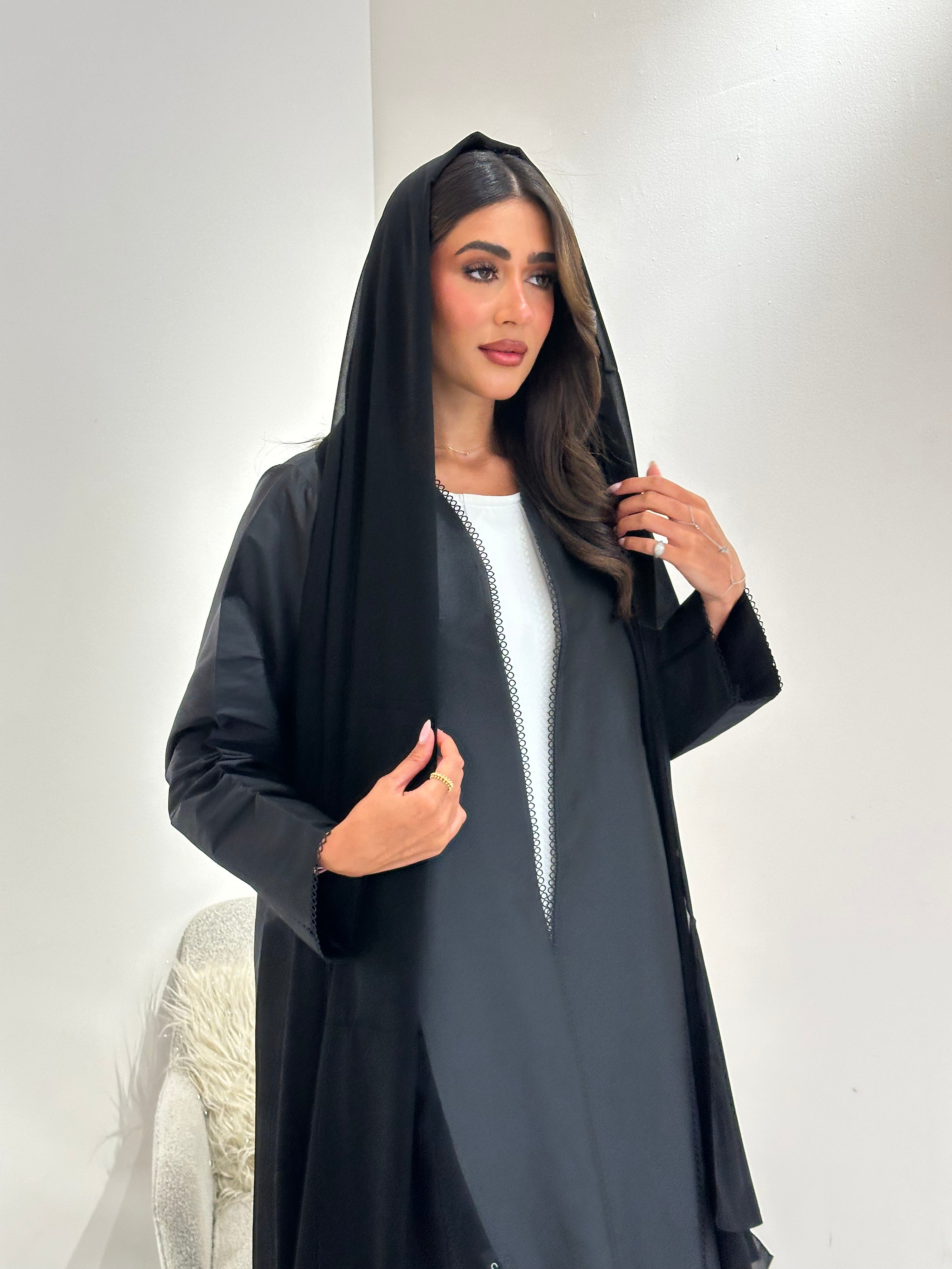 C 1034 Black Lace Abaya