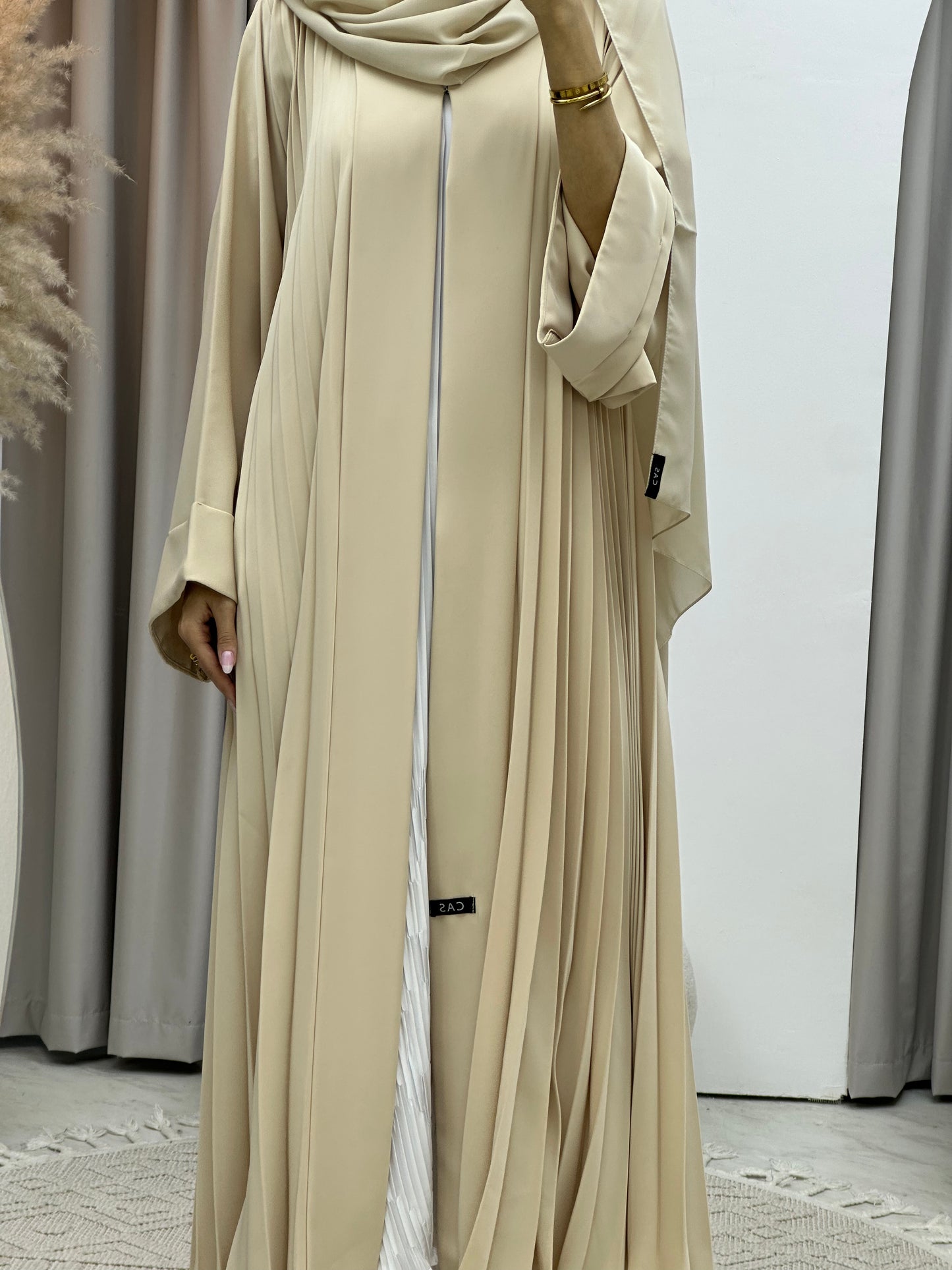 C Plain Cream Pleated Abaya Set