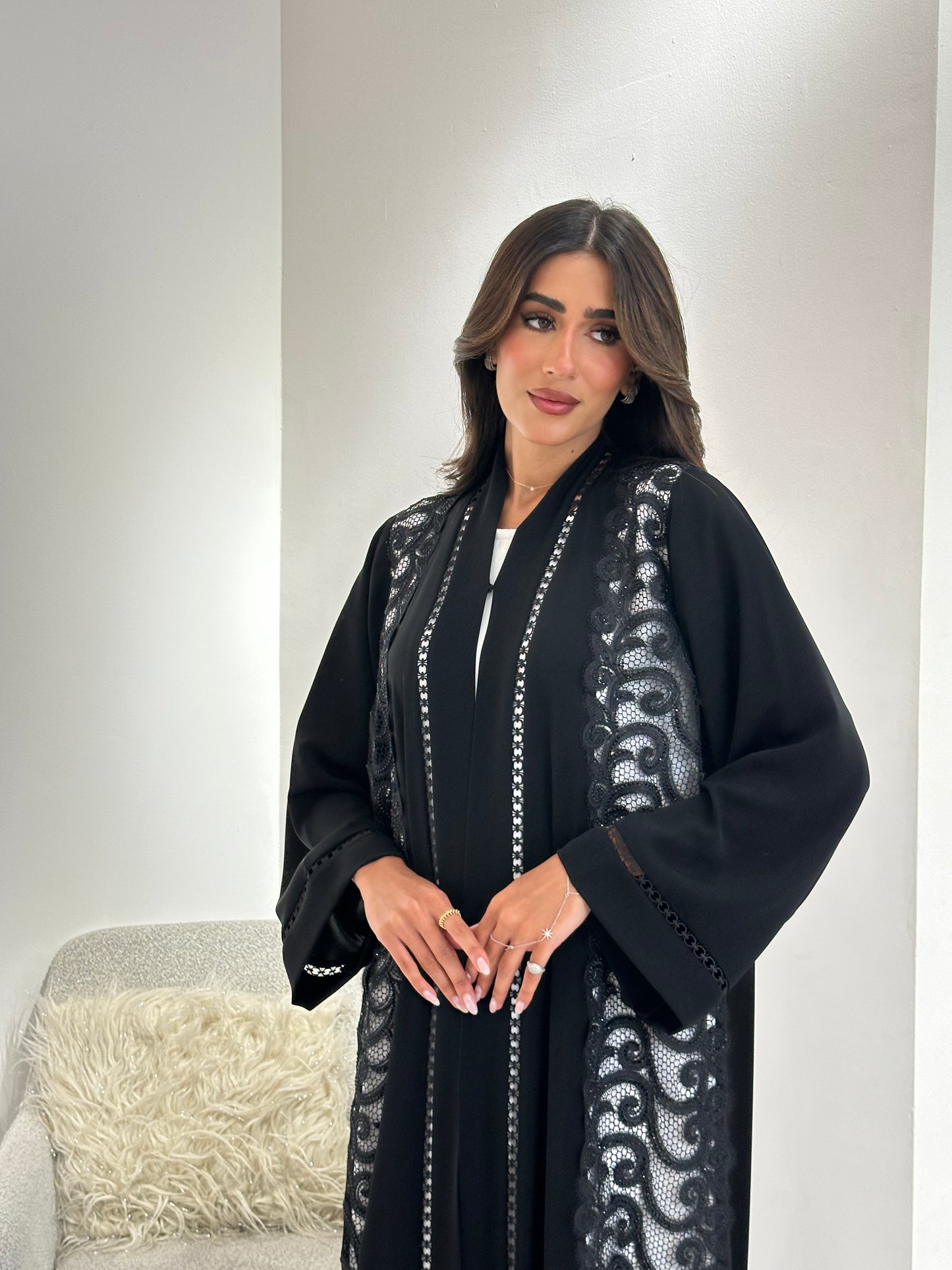 C 1039 Black Lace Abaya