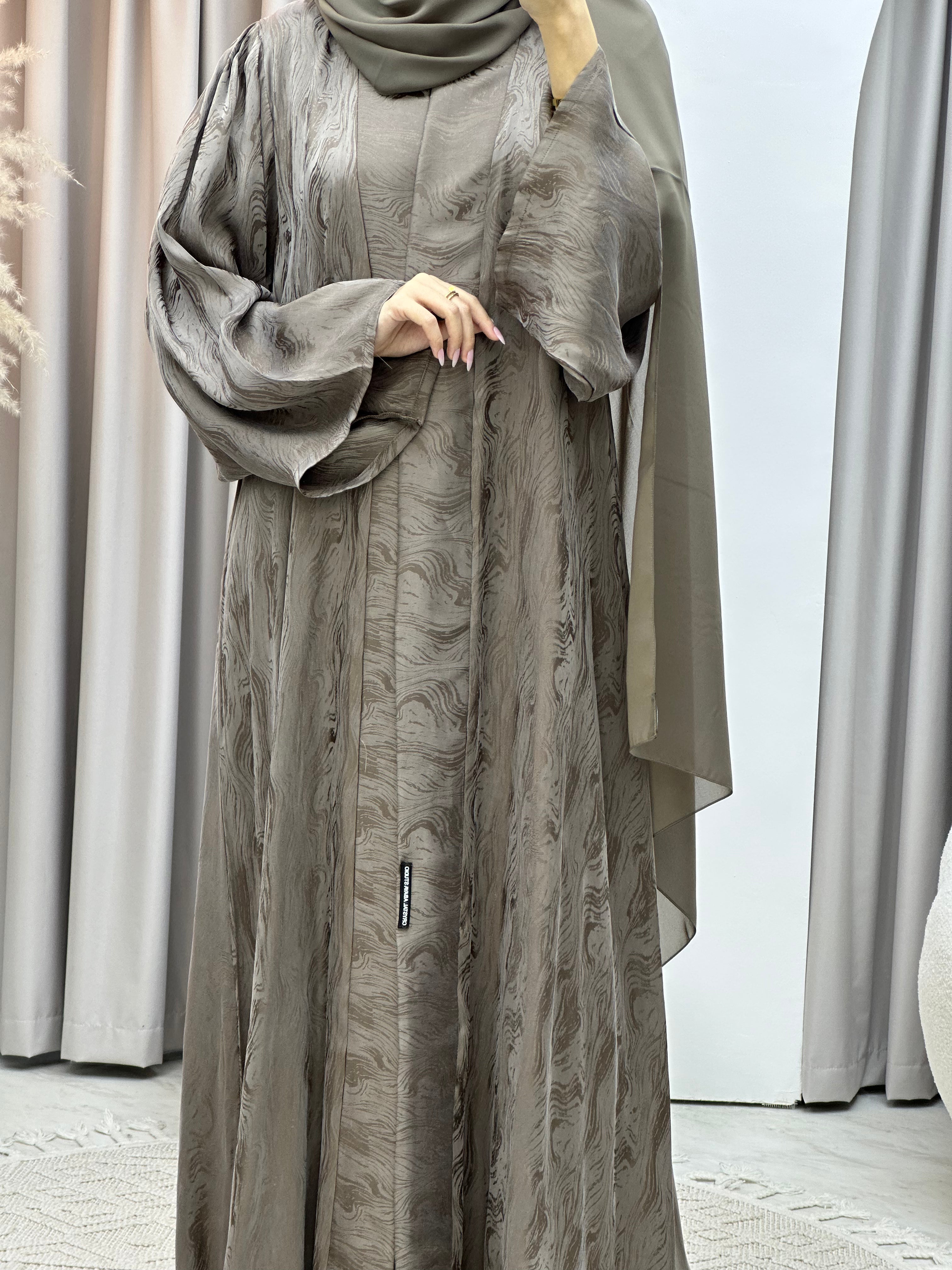 C Beige Shimmer Premium Abaya