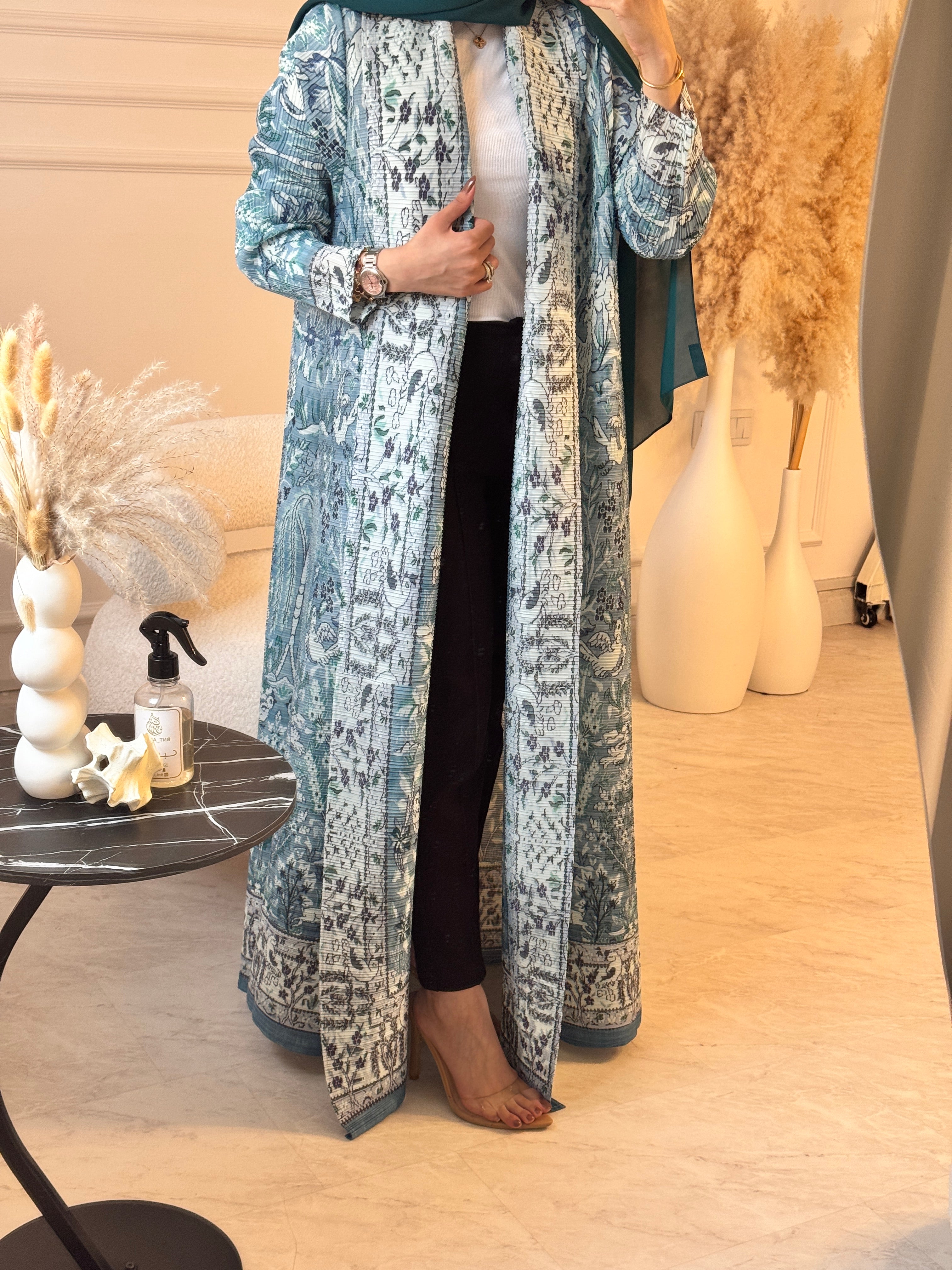 C RTW 08 Aqua Pleated Print Abaya