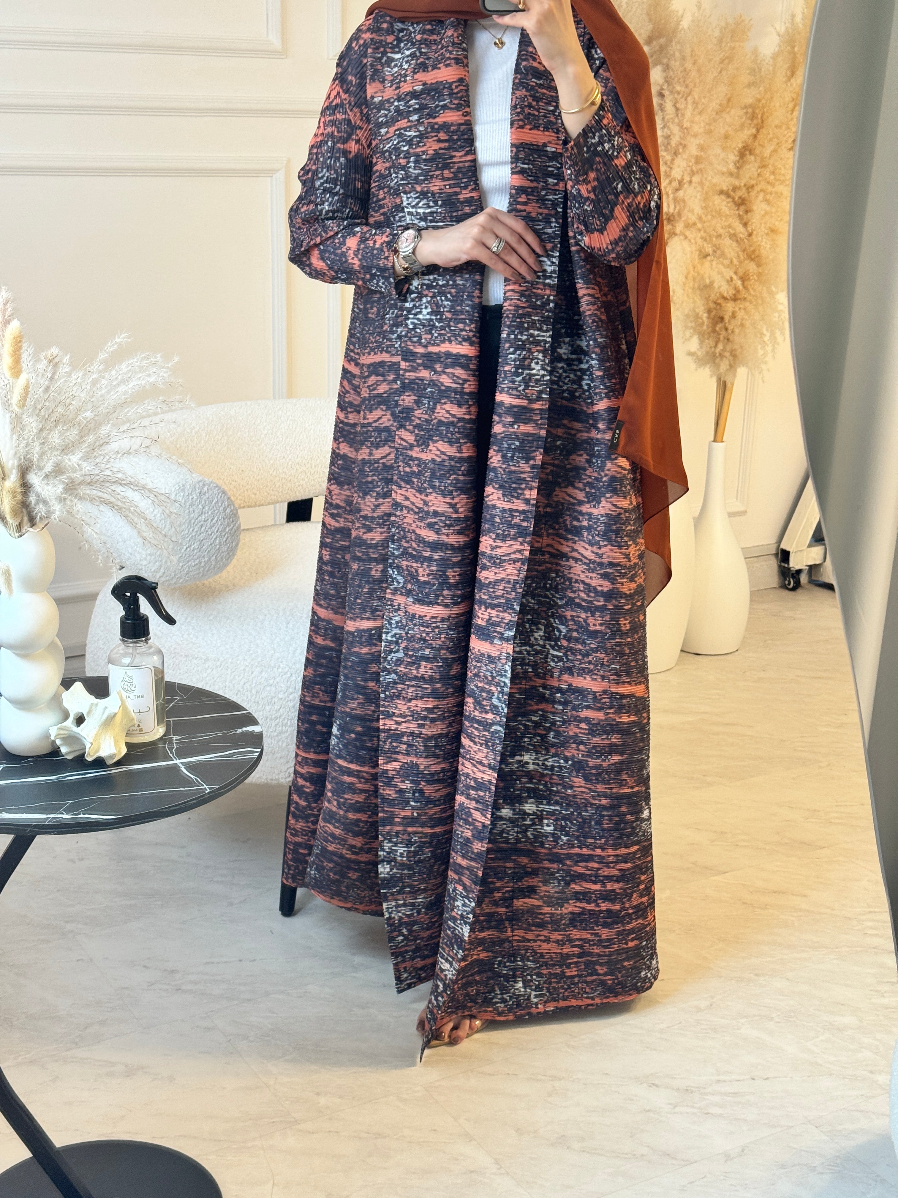 C RTW 10 Capri Pleated Print Abaya