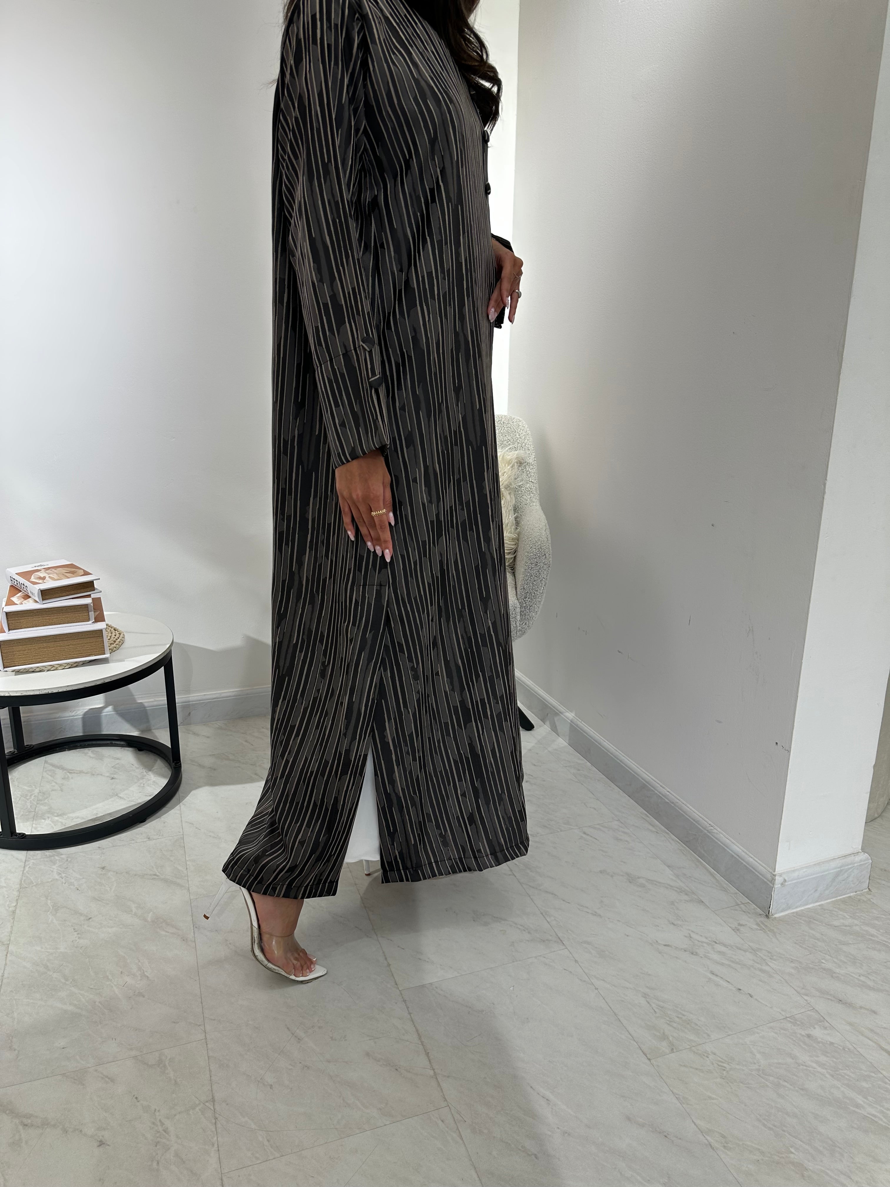 C 1052 Printed Black Brown Abaya