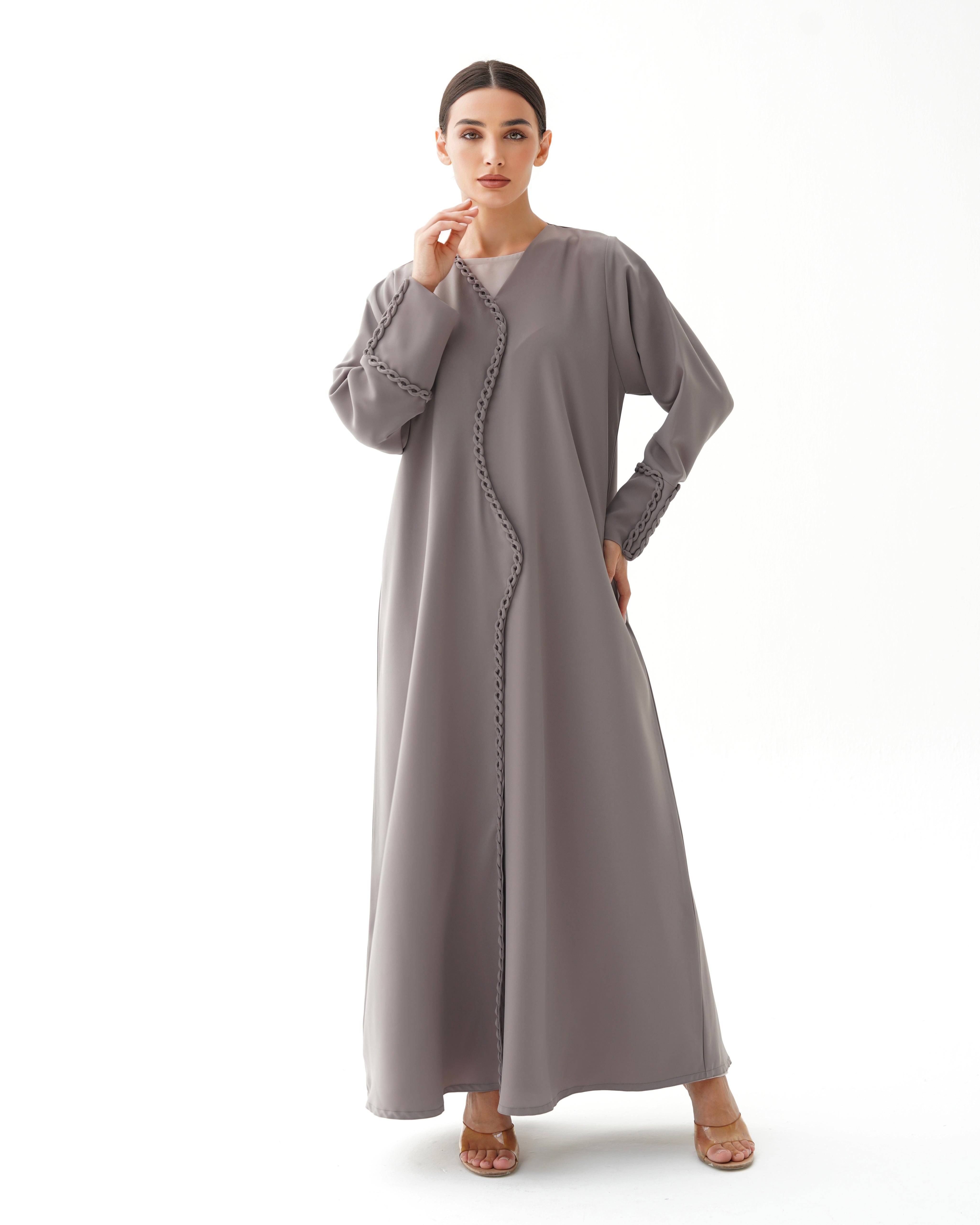 عباية مطبوعة بنقشة زنبق أسود C 1254