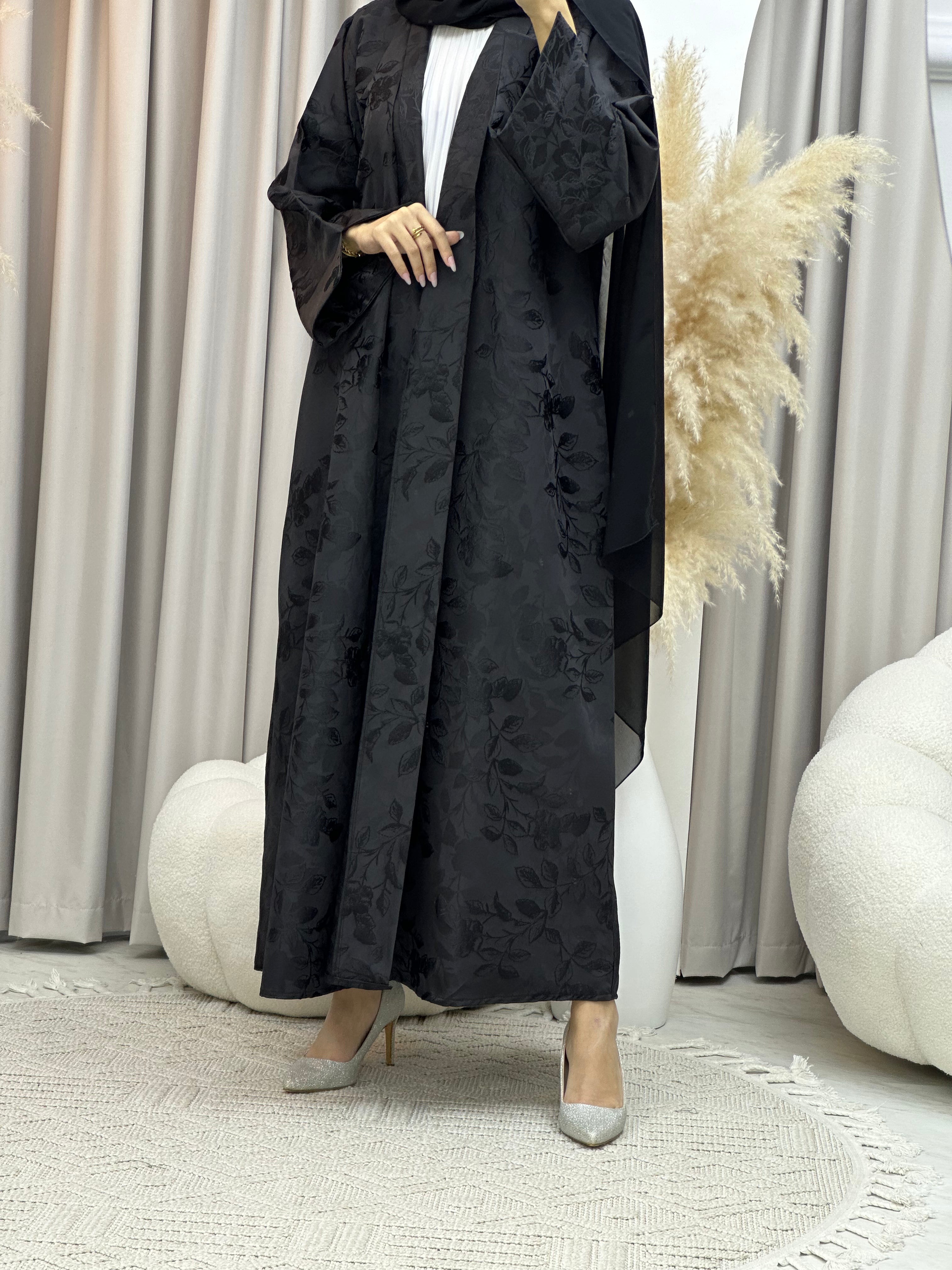 C Black Work Abaya 185