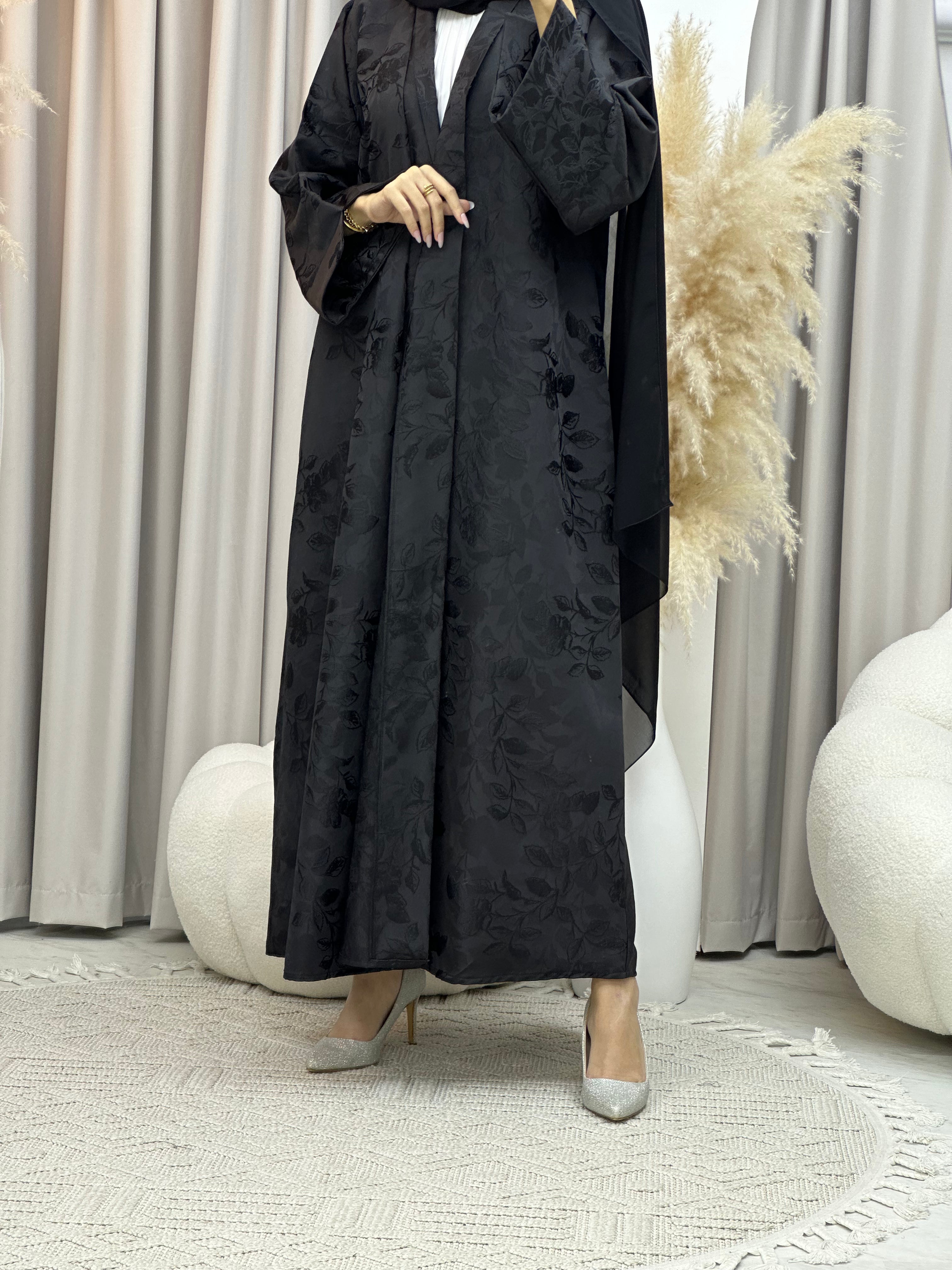 C Black Work Abaya 185