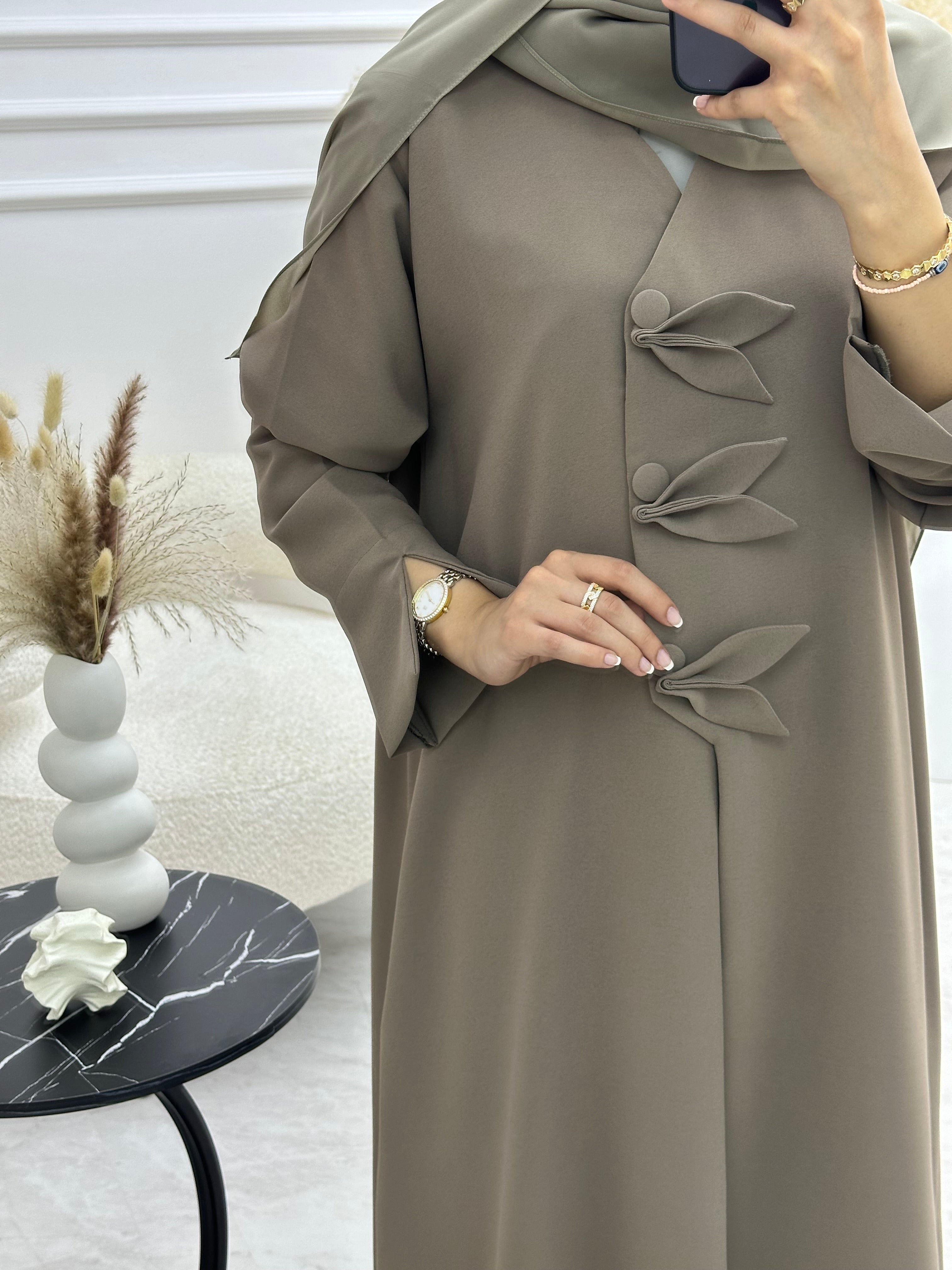 C 1065 Beige Abaya