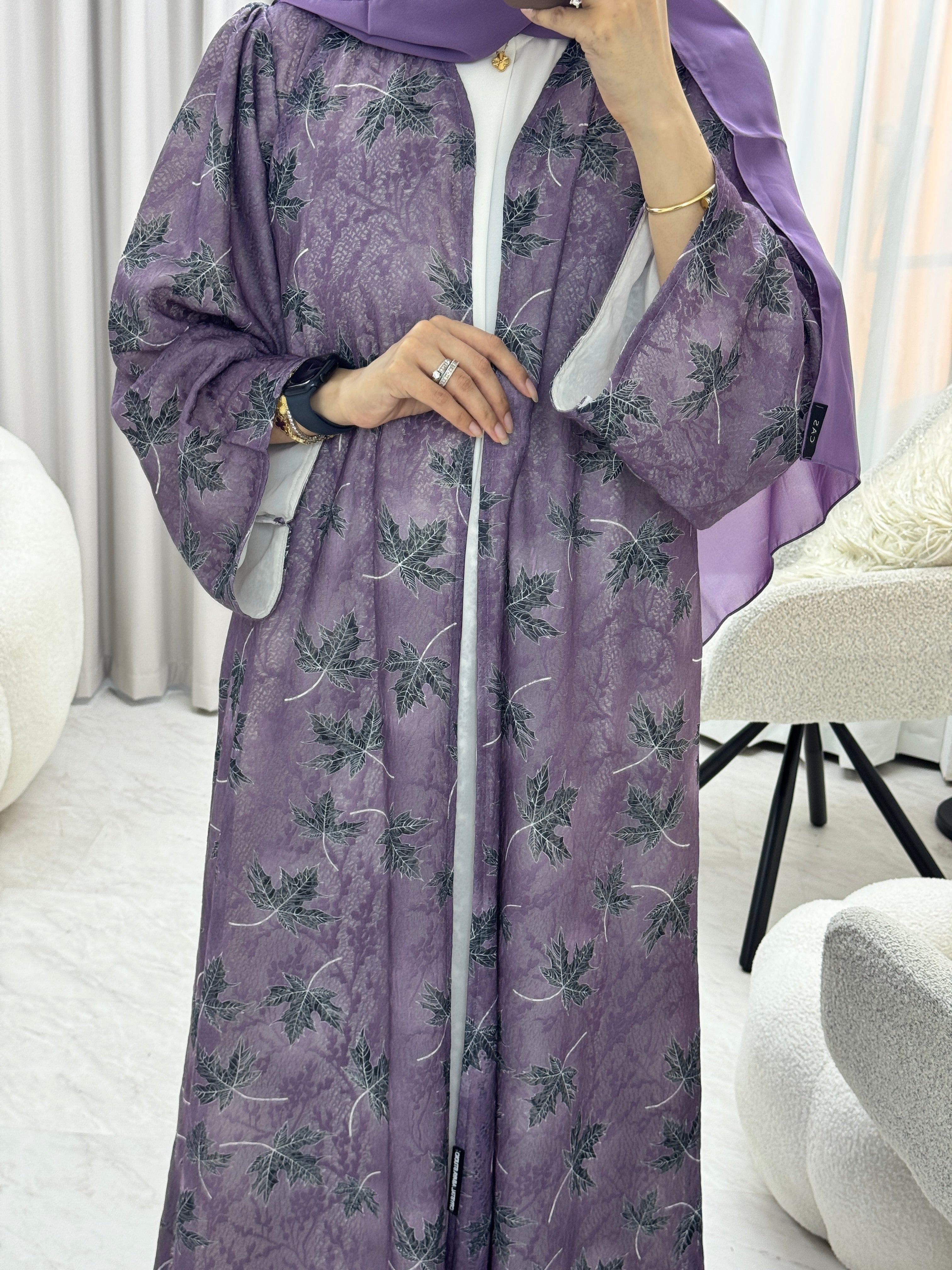 C 1280-01 Violet Dantel Abaya