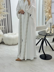 عباية مطرزة بزهرة الوستارية C 1284-03