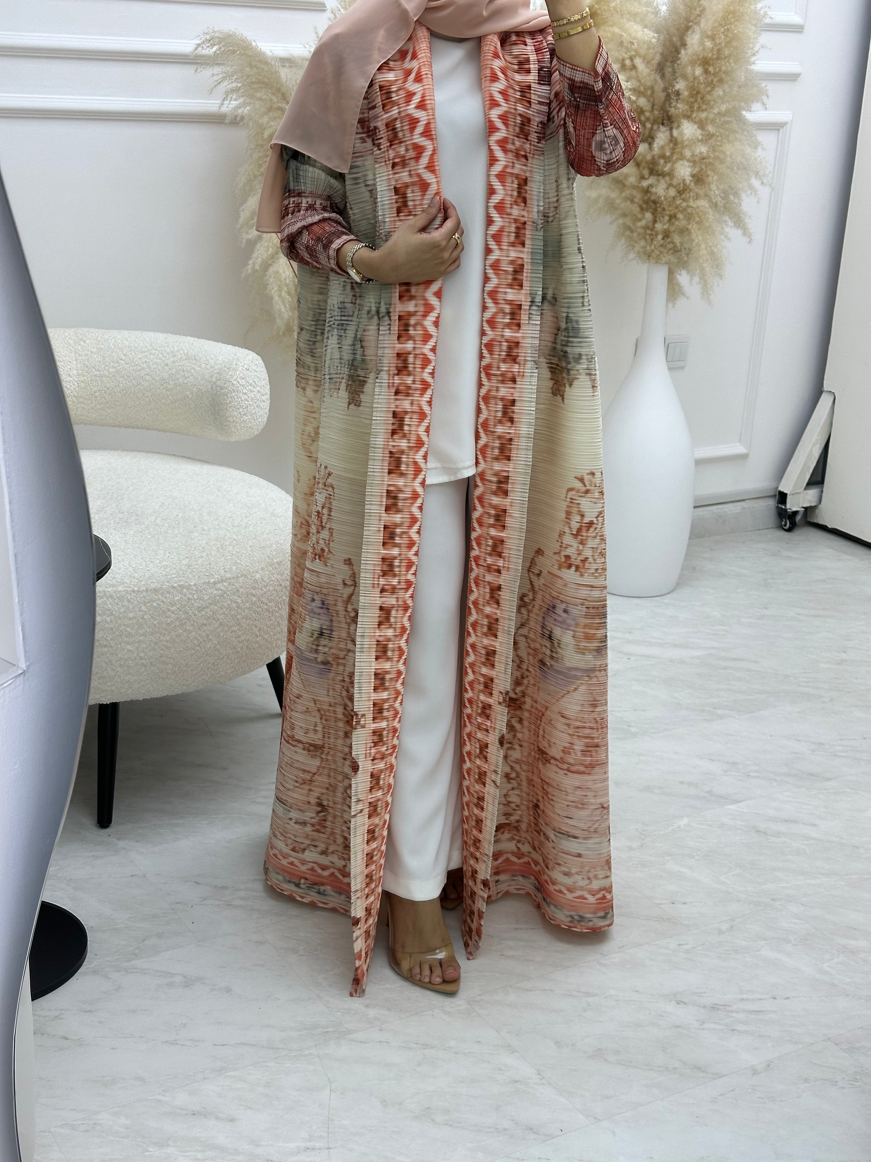 C RTW 06 Peach Pleated Print Abaya