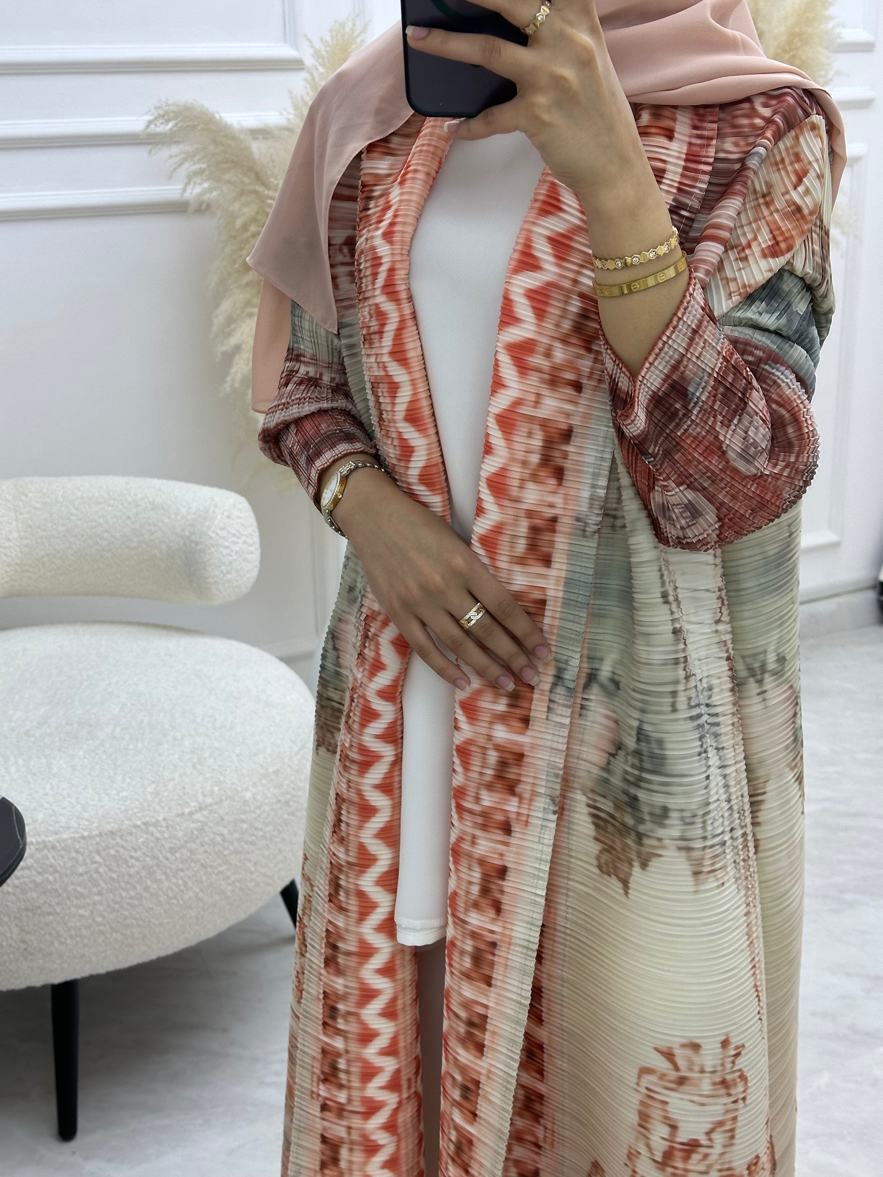 C RTW 06 Peach Pleated Print Abaya