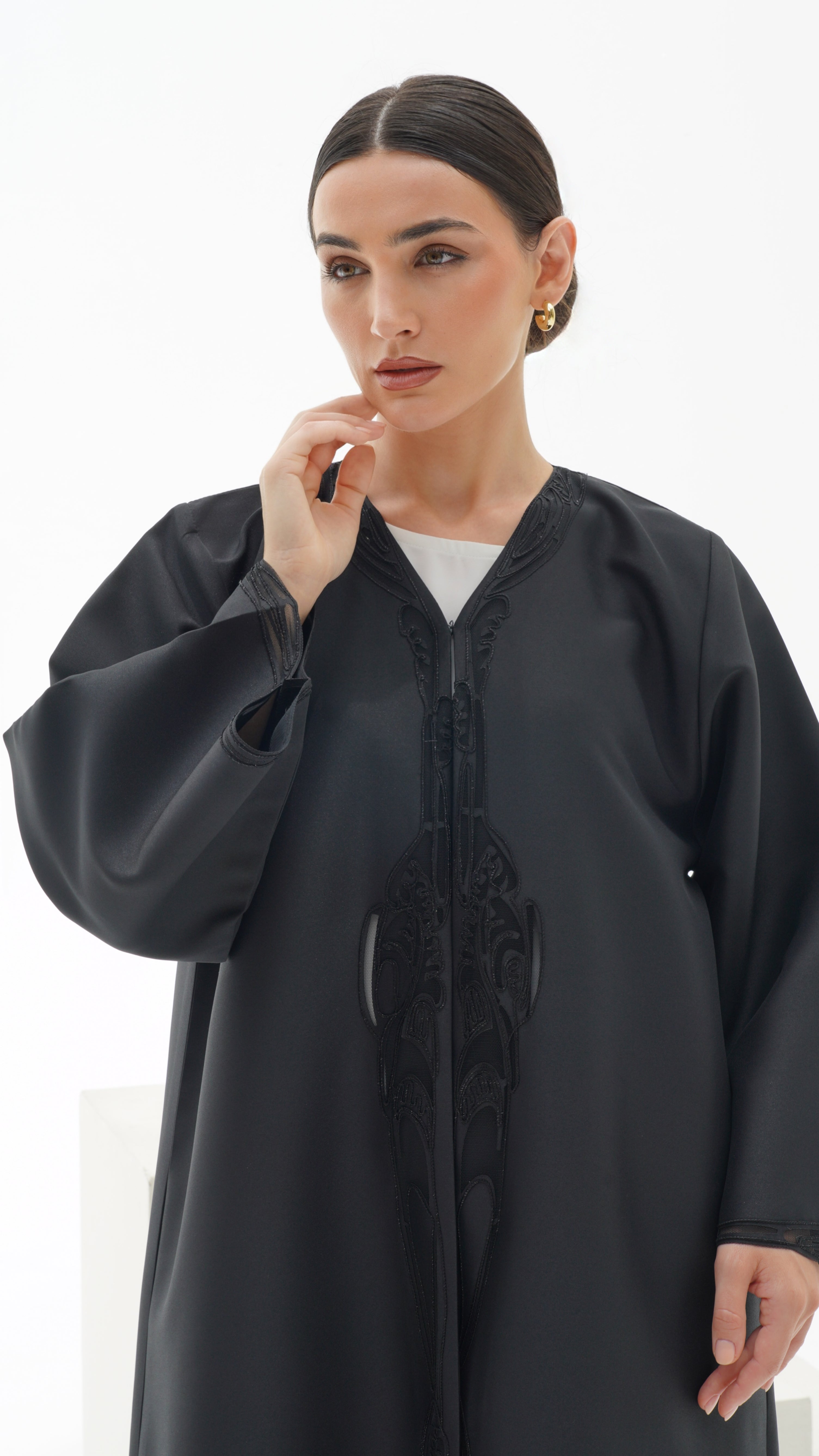 C 1121 Black Abaya