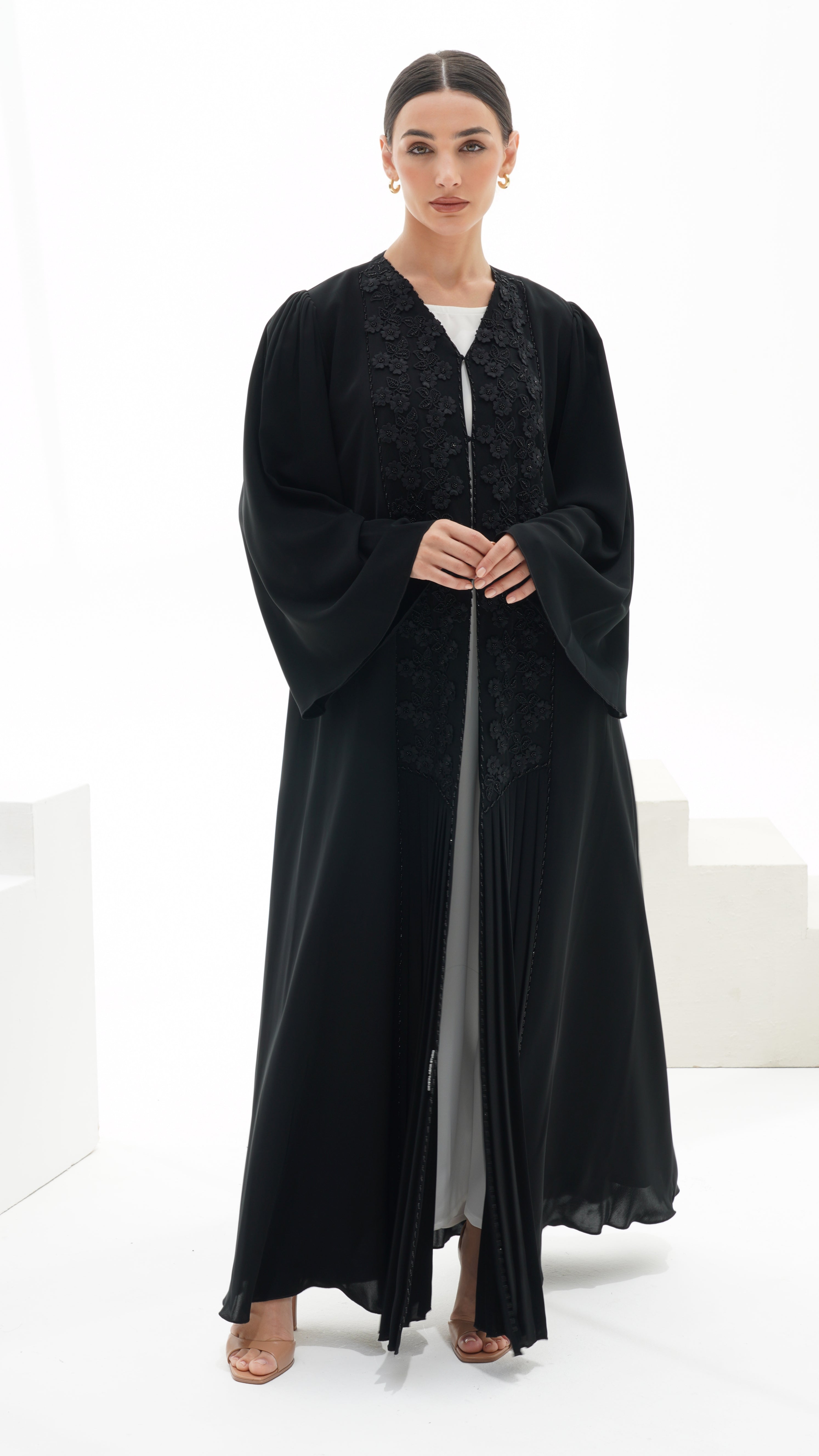 C 1116 Black Abaya