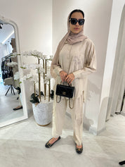 C Beige Summer Embroidery Linen Travel Set