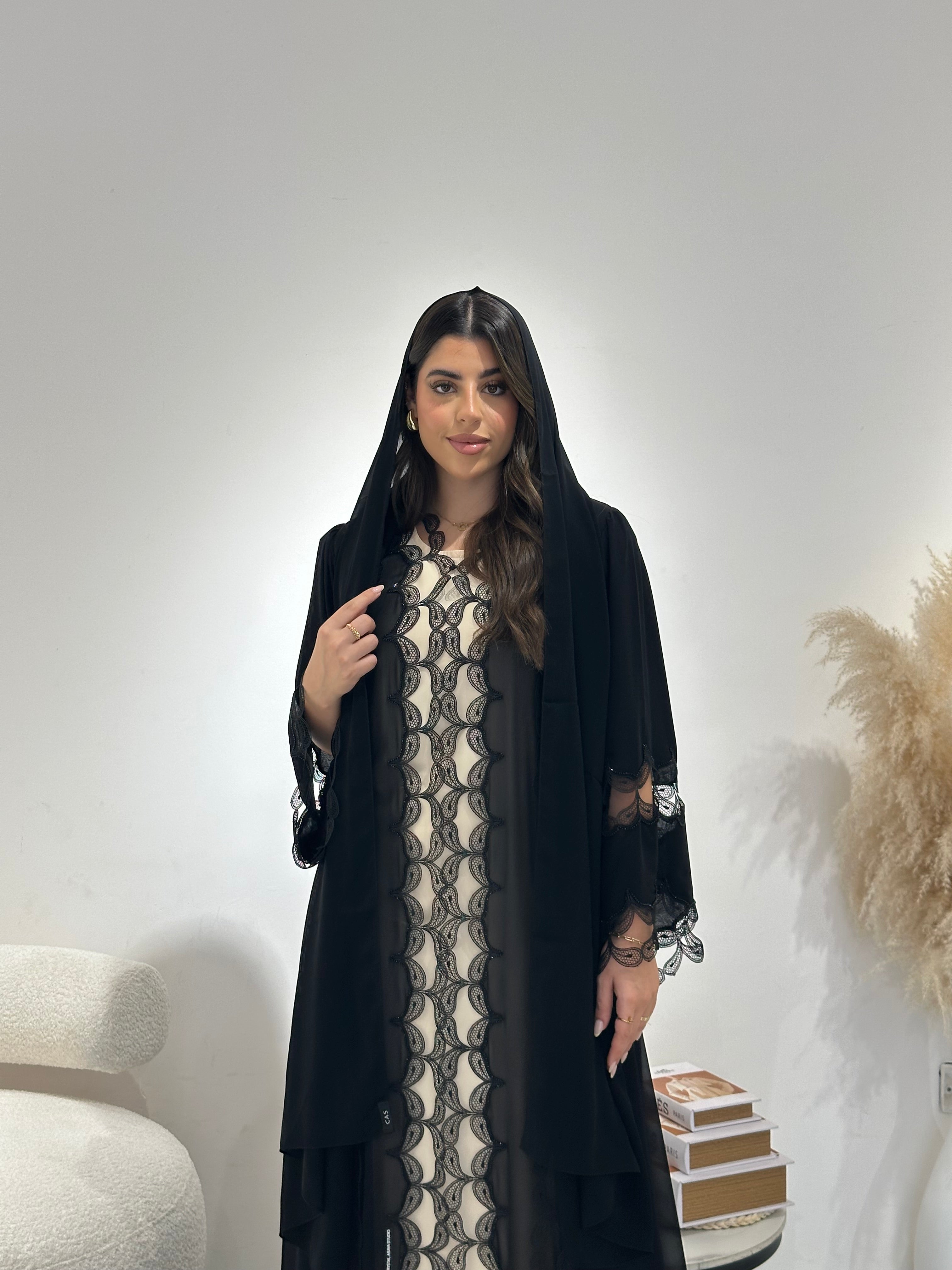 C 1314 Black Lace Abaya