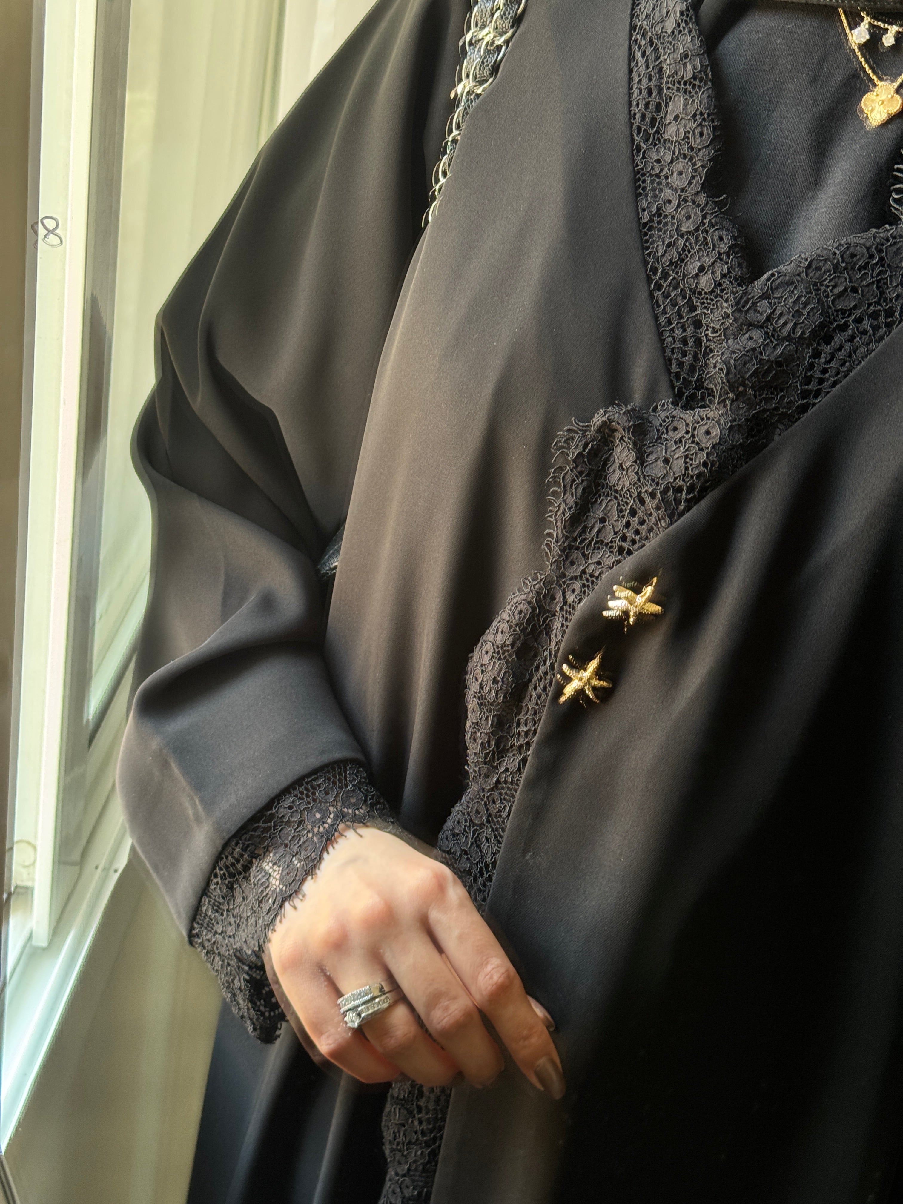 C 1466 Black Lace Abaya