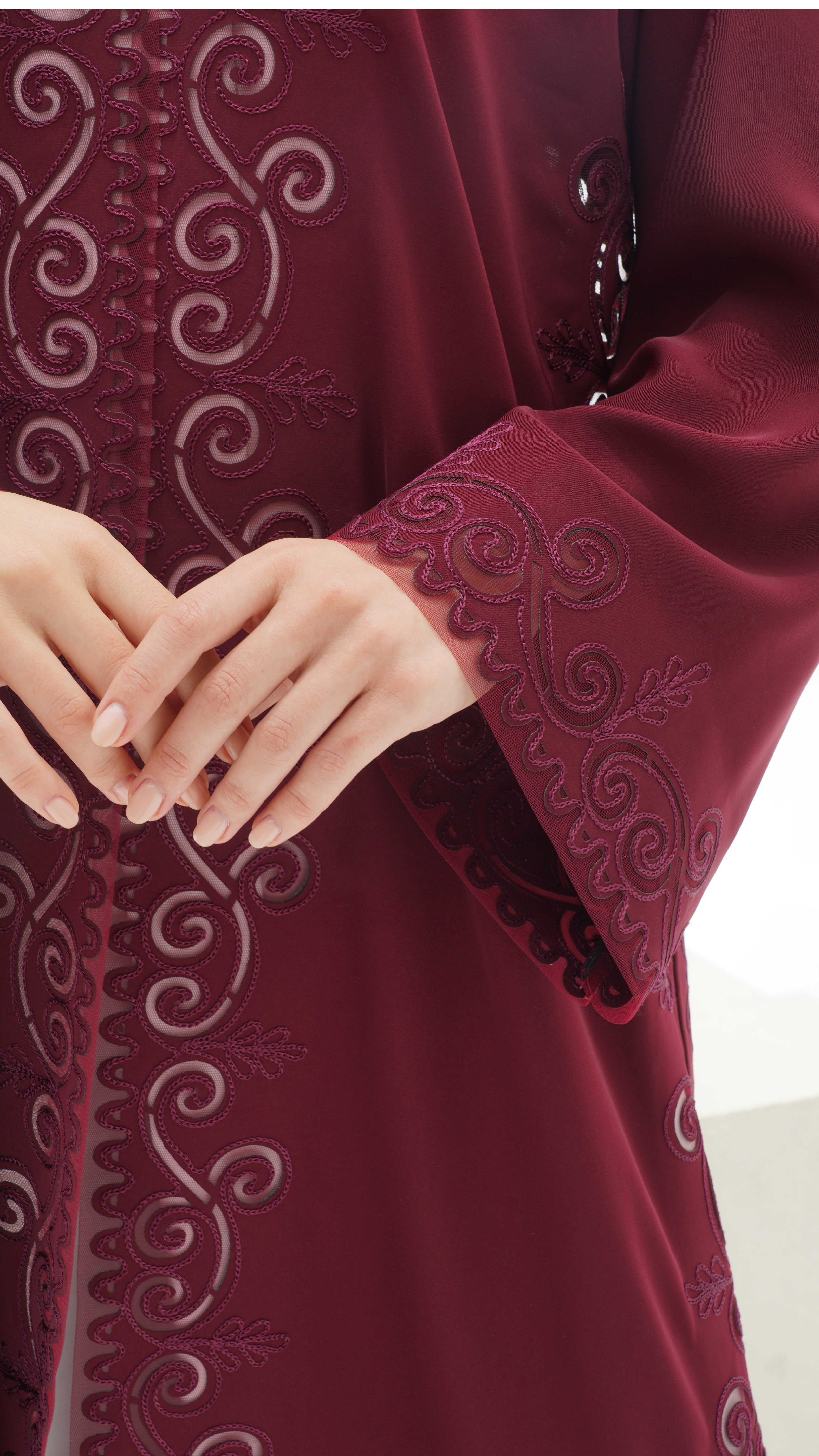 C 1150 Crepe Abaya