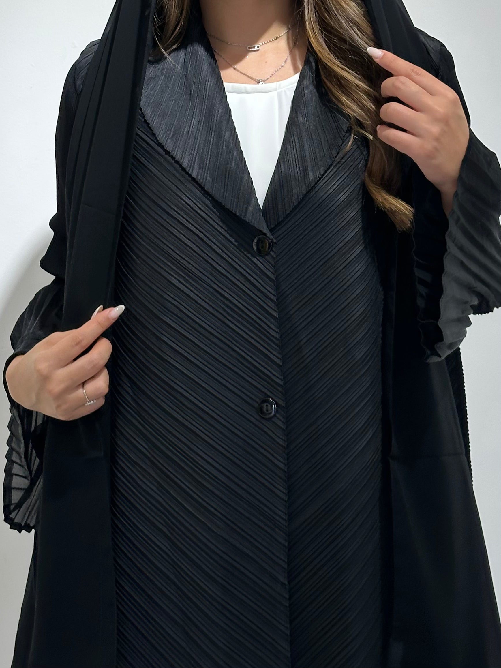 C 1569 Black Pleated Abaya