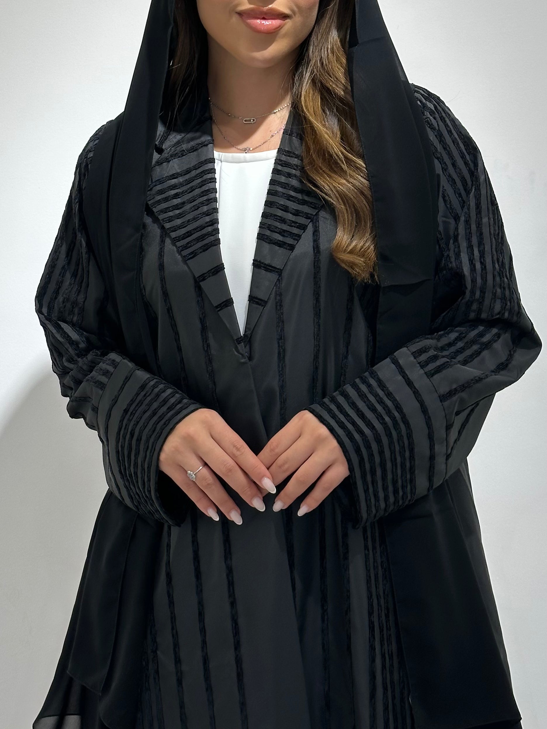 C 1578 Black Striped Abaya