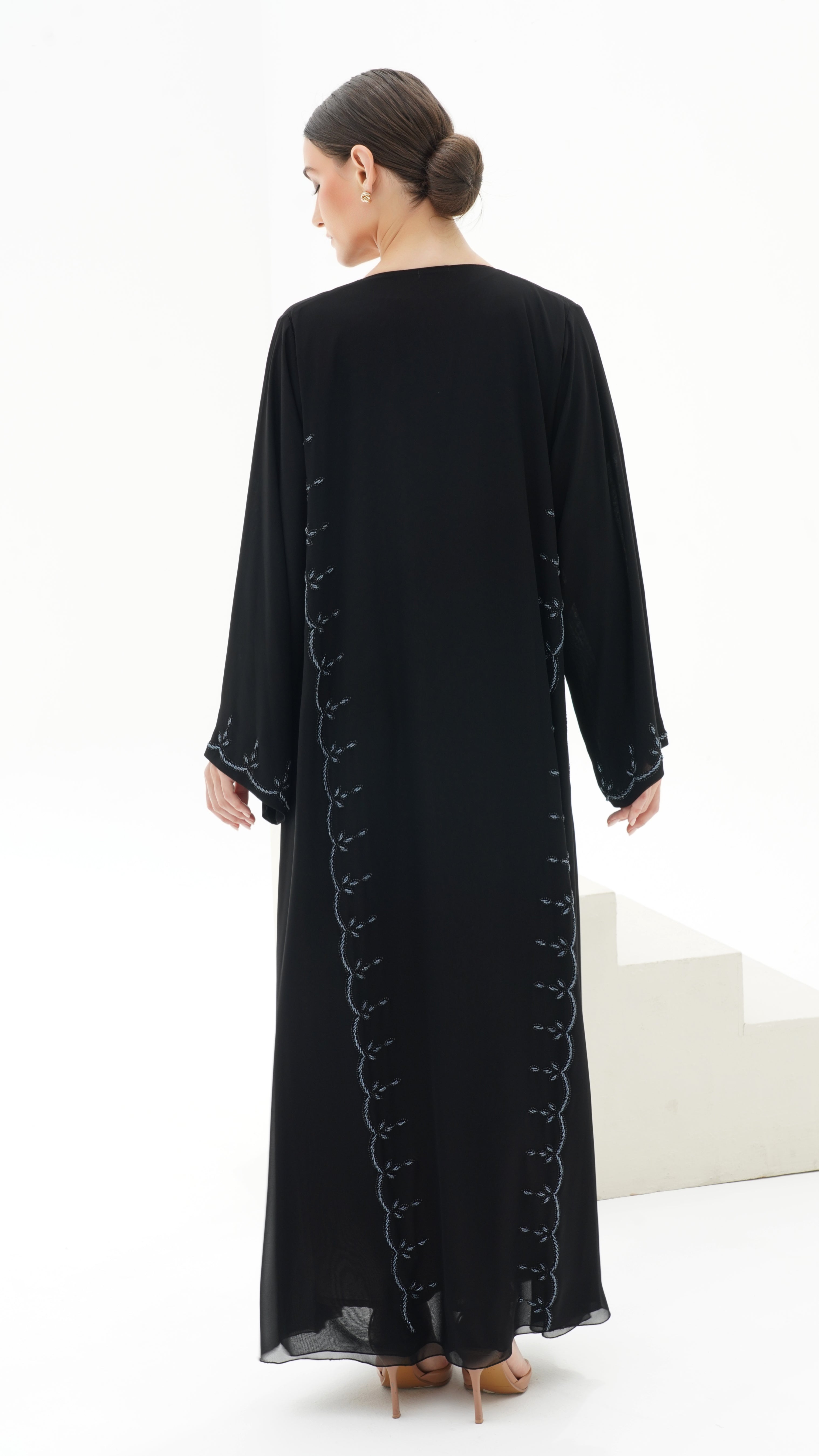C 1138 Black Abaya