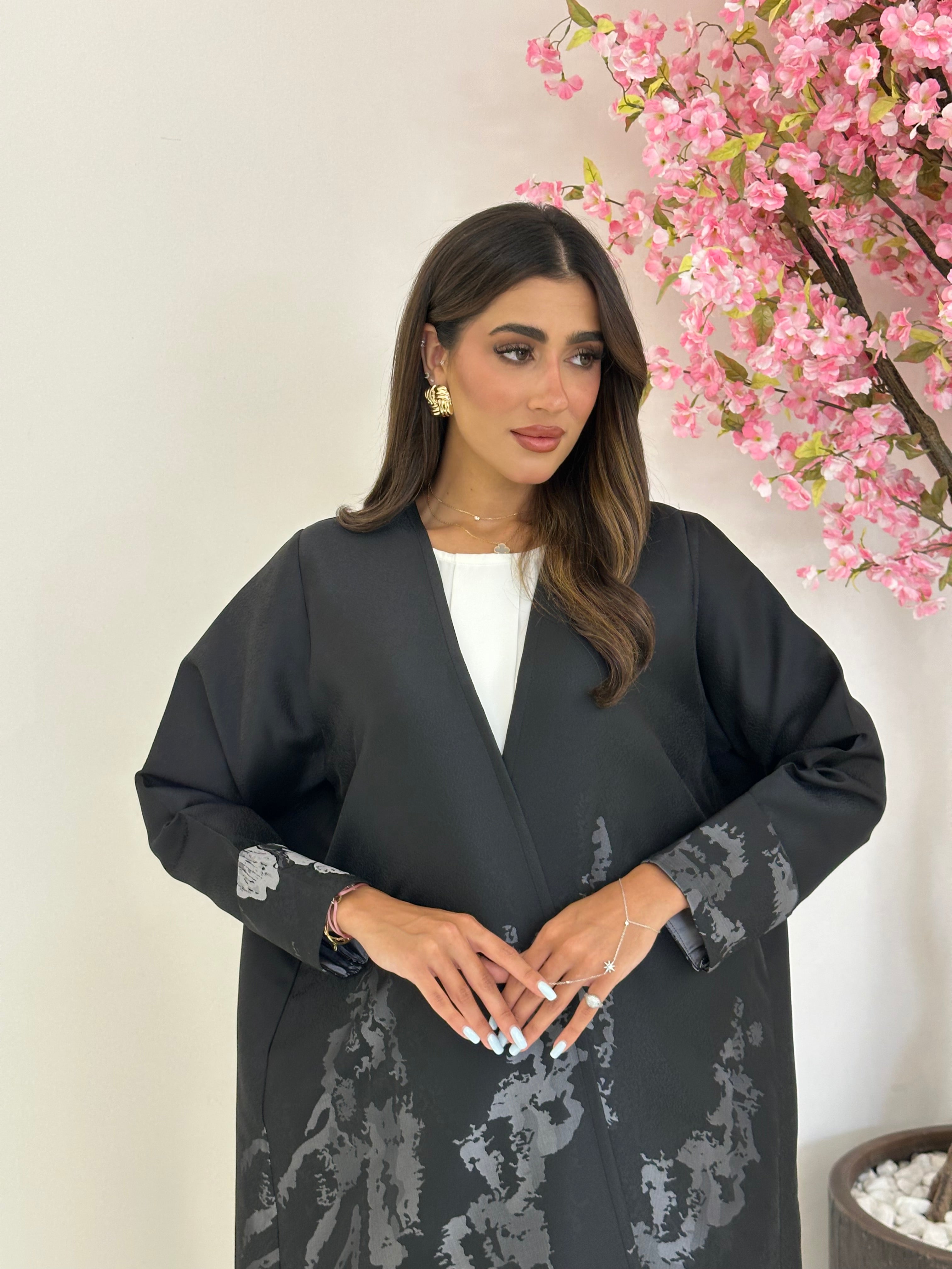 C 1168 Black Grey Printed Abaya