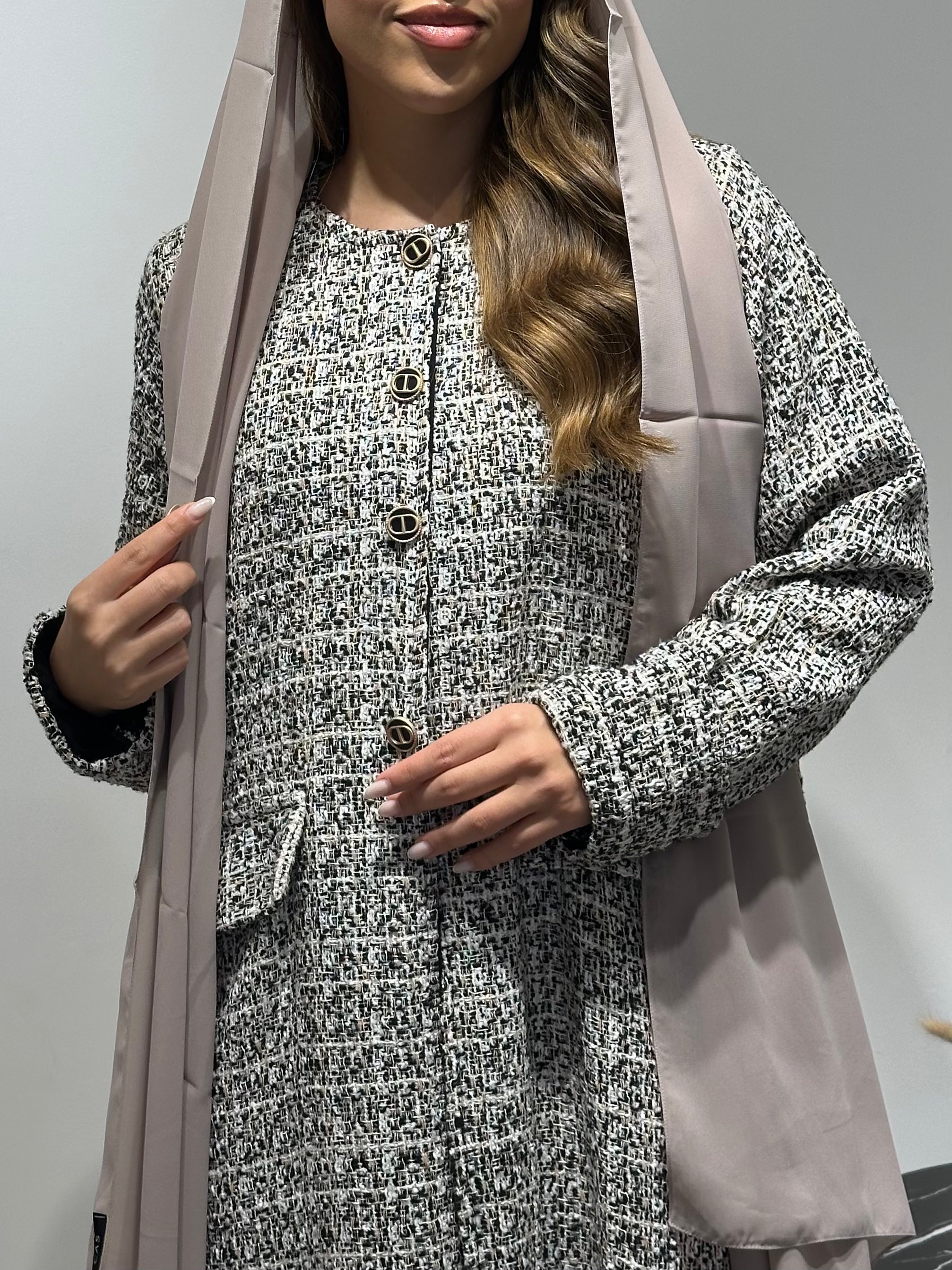 C 1585-01 Mocha Tweed Abaya