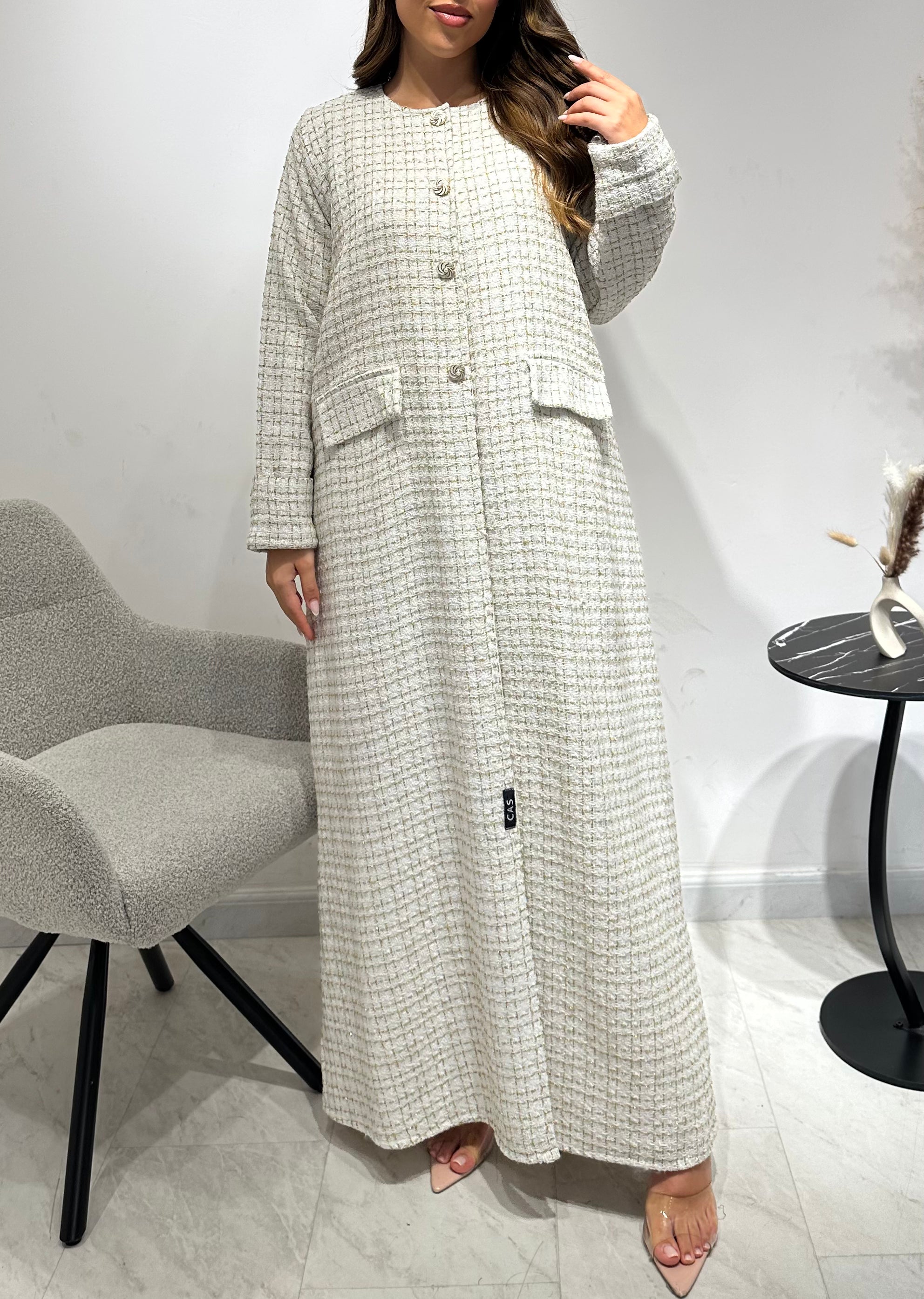 C 1586 White Tweed Abaya