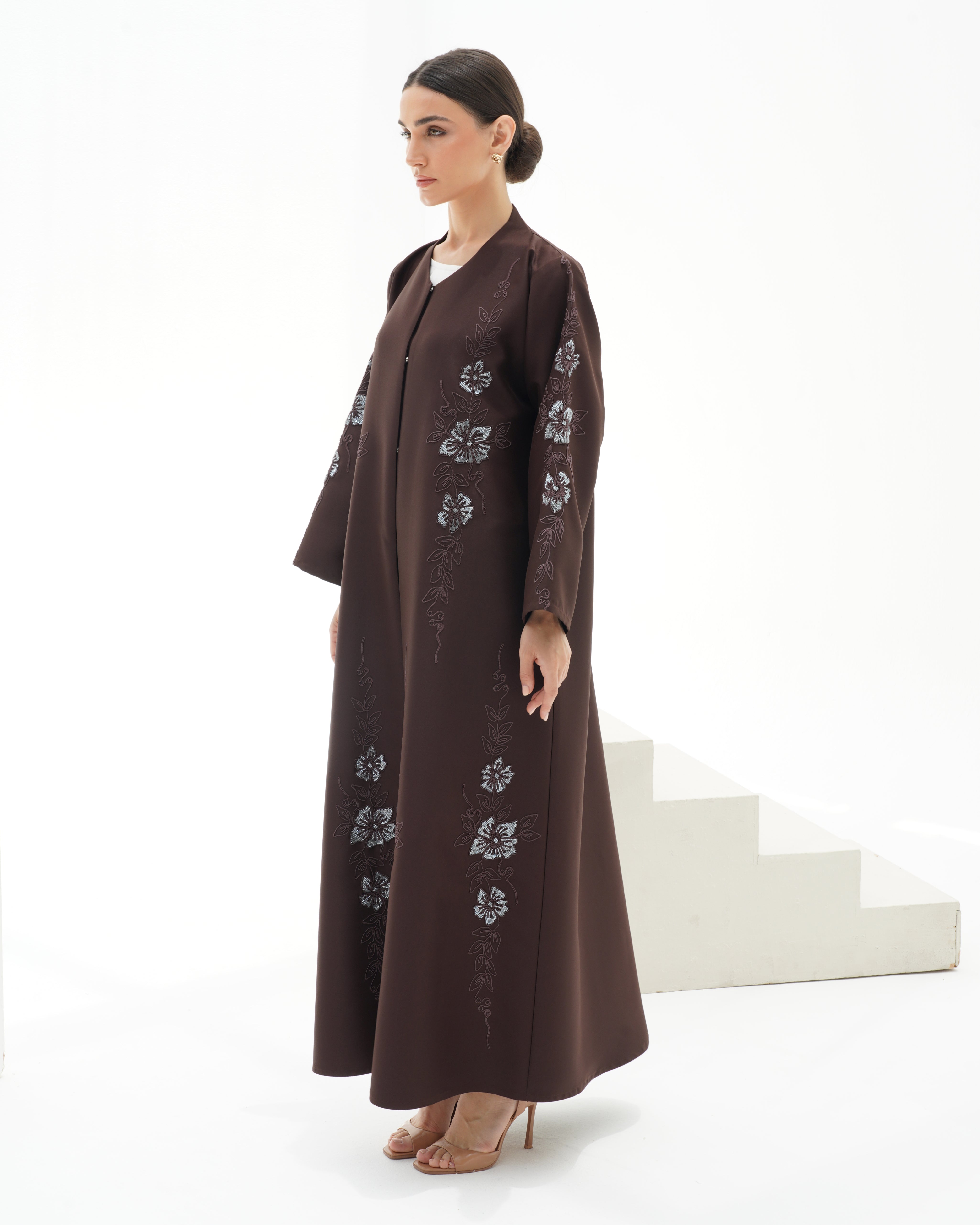 C 1149 Brown Abaya