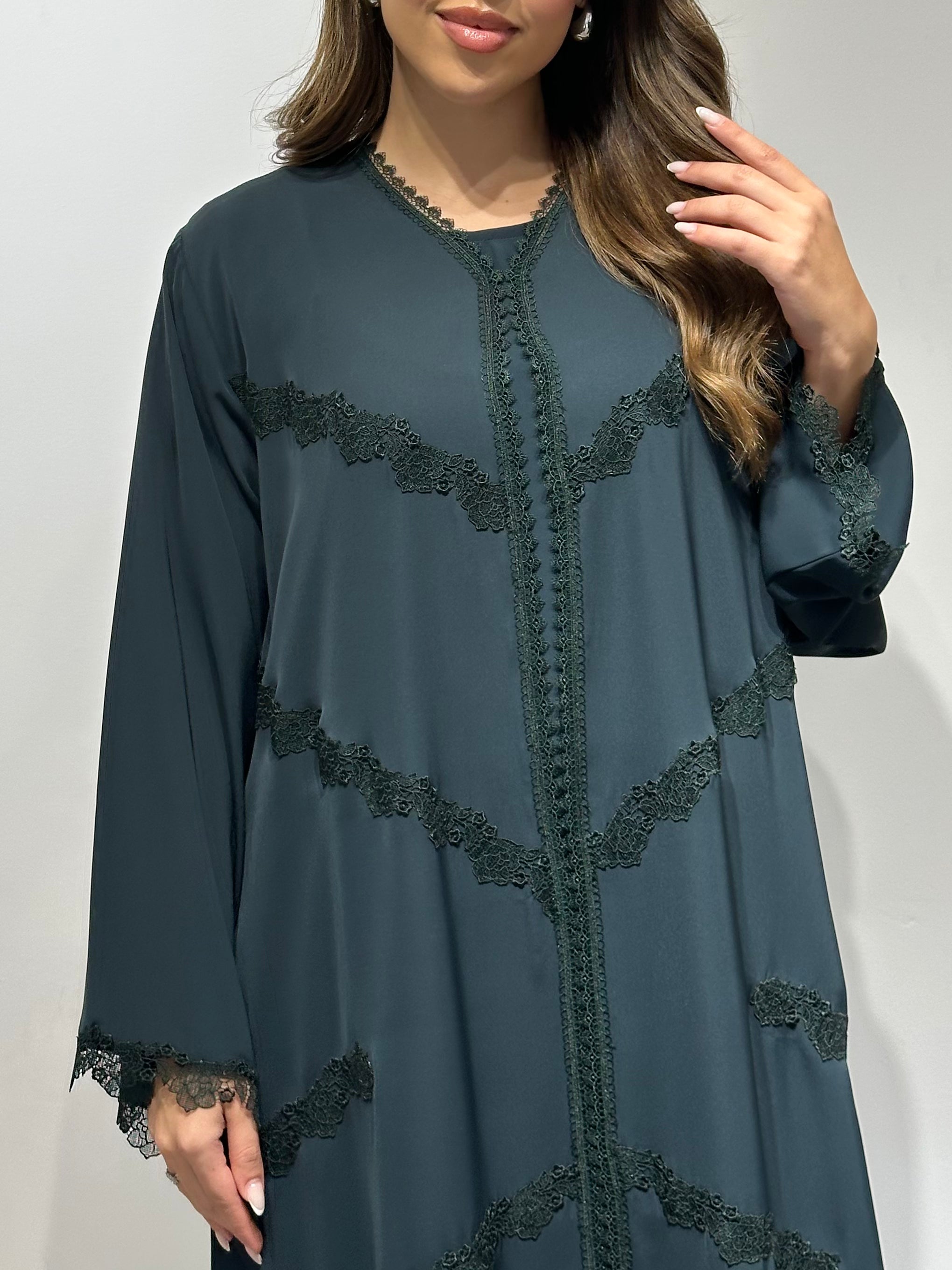 C 1598 Forest Green Lace Abaya