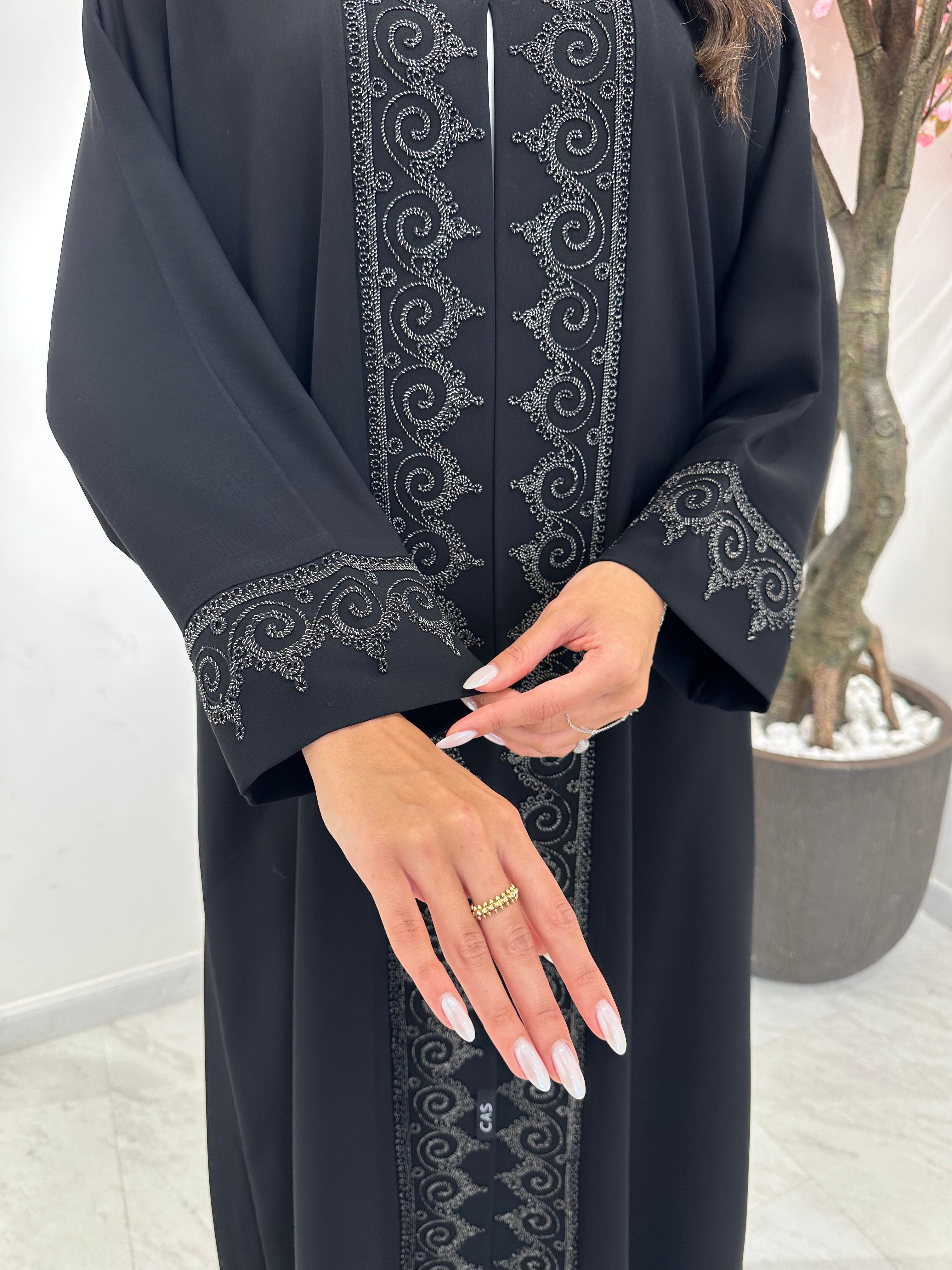 C 1182 Black Abaya