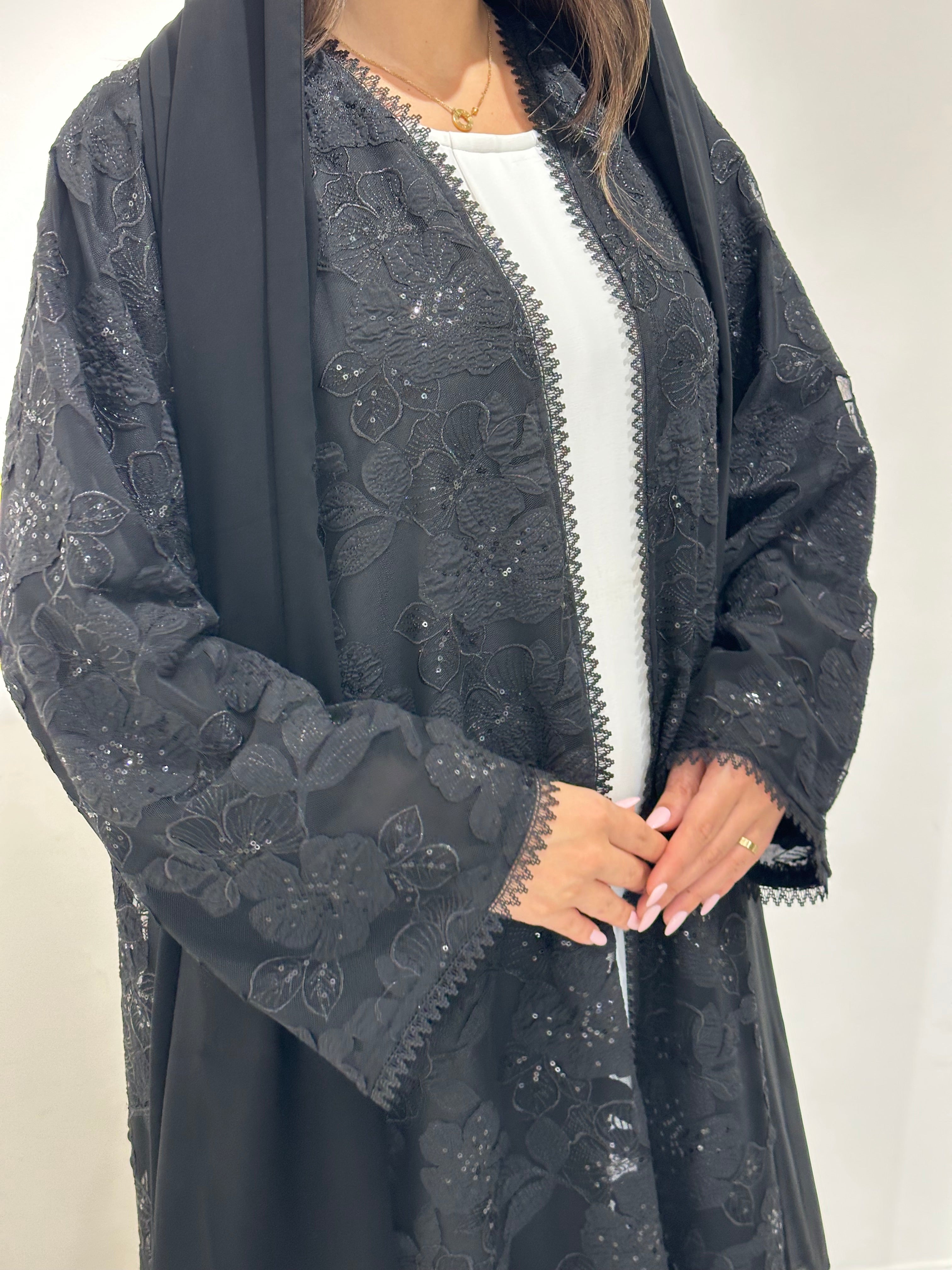 C 1380 Black Dantel Abaya