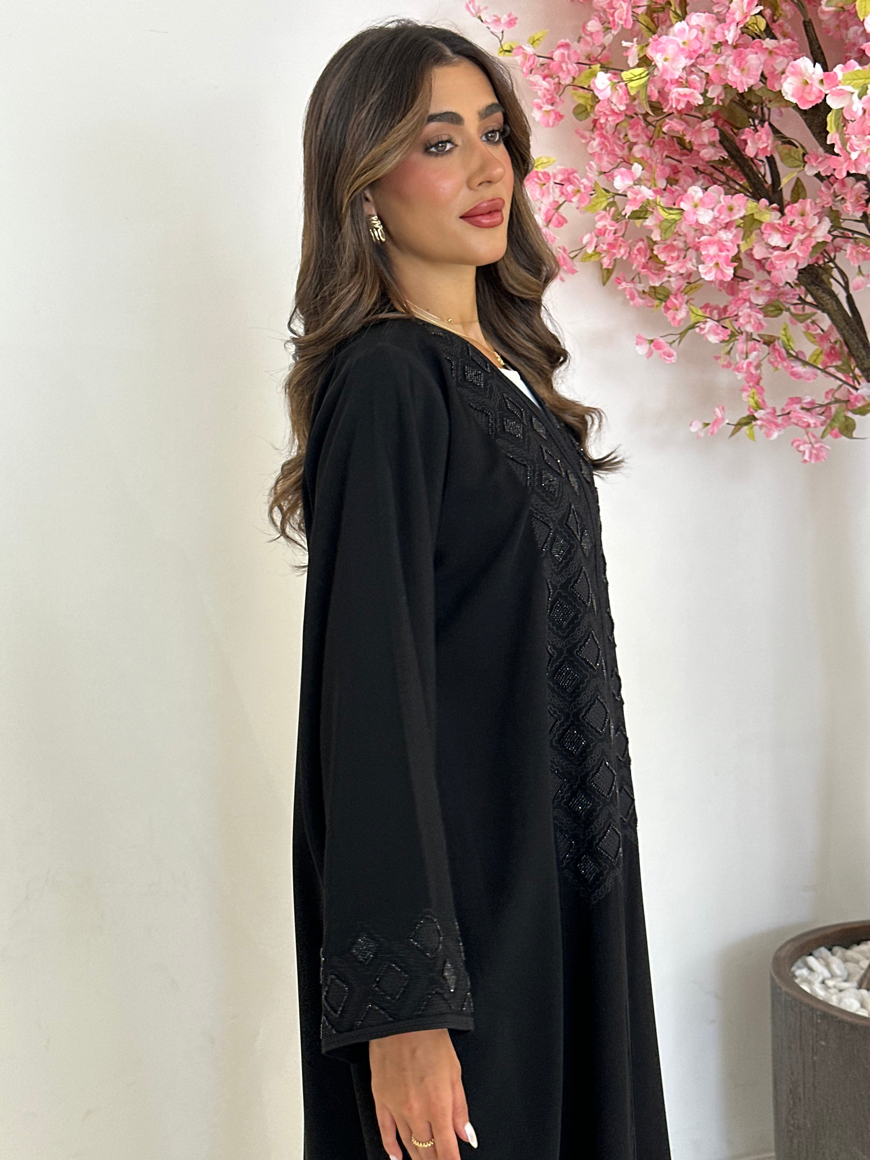 C 1192 Black Abaya