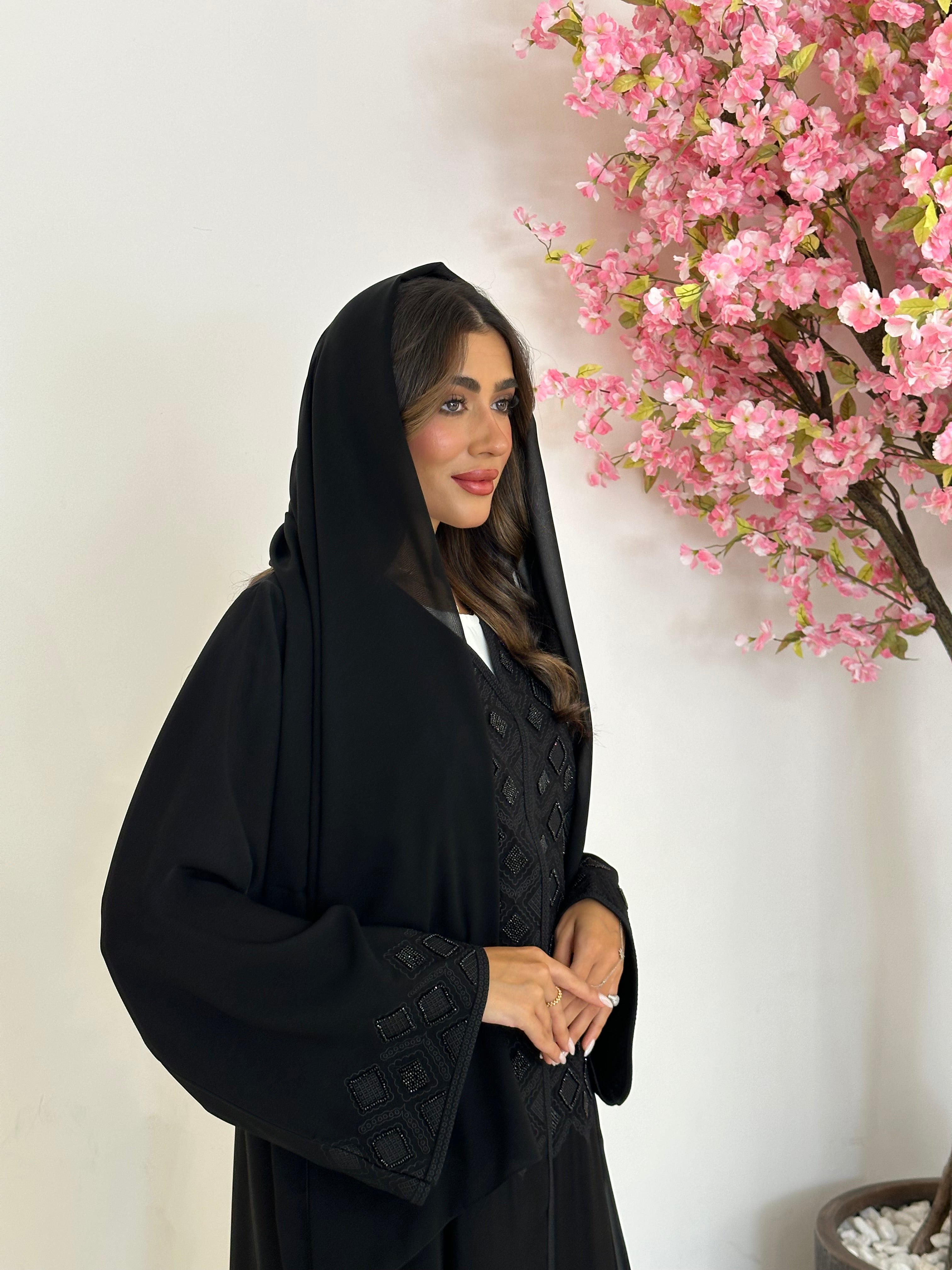 C 1192 Black Abaya