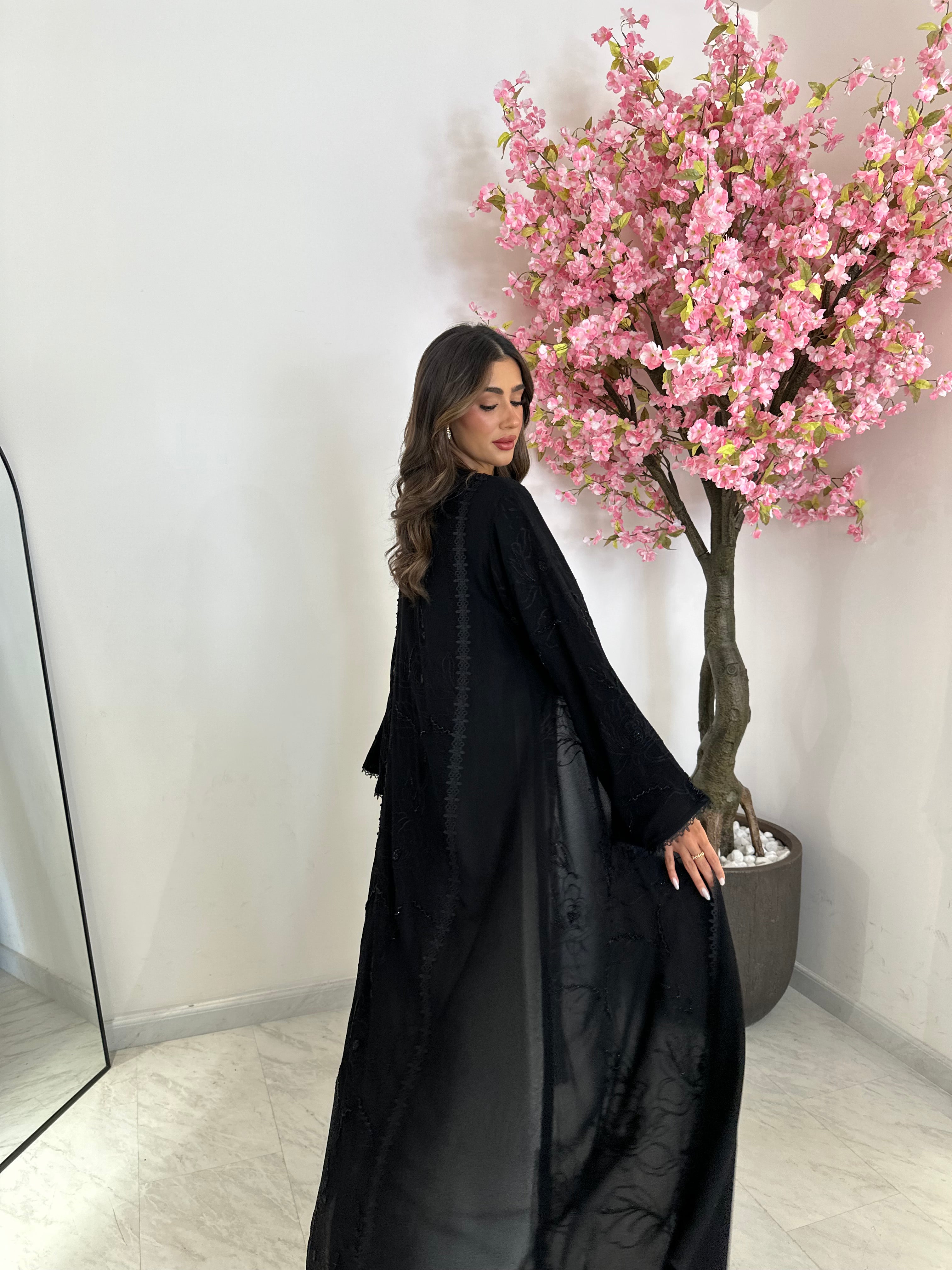 C 1194 Black Abaya