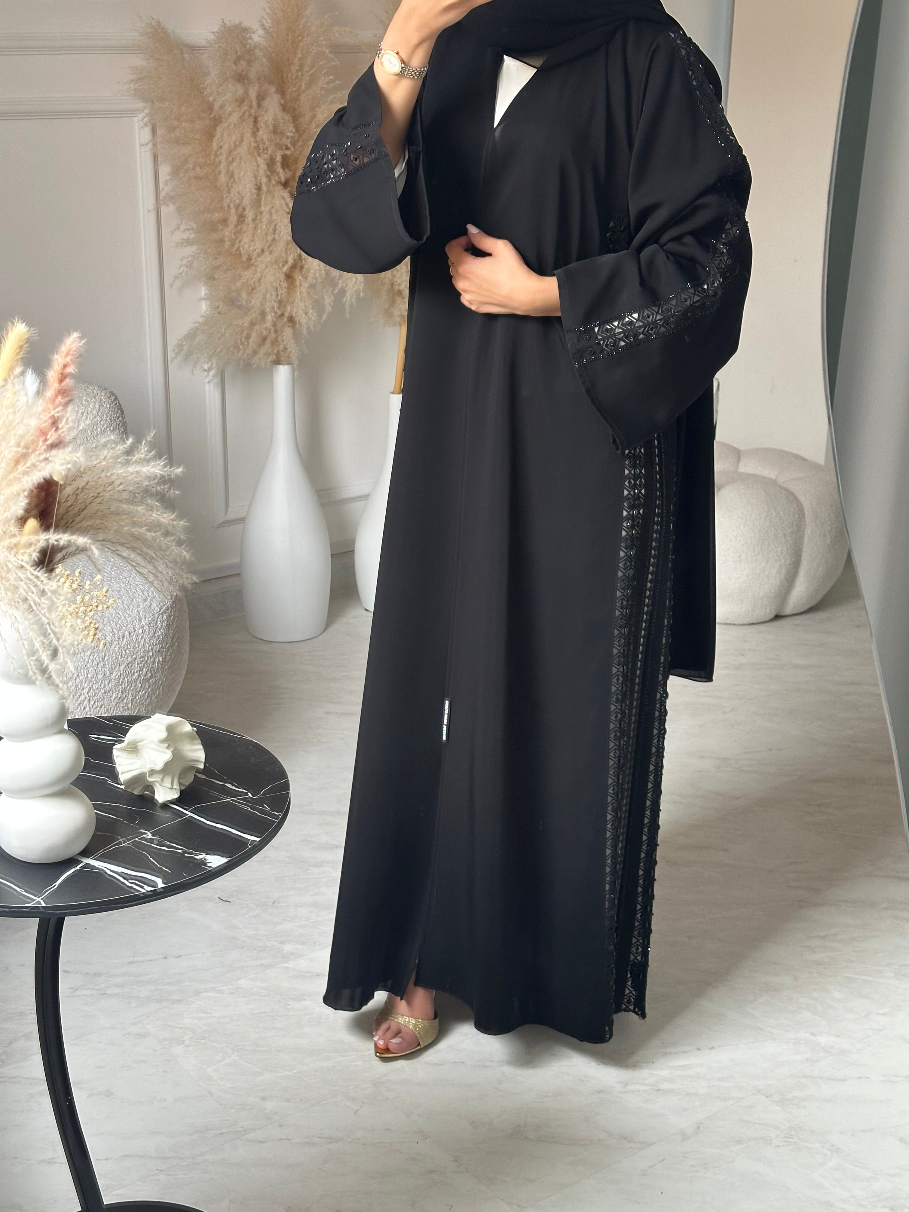 C 0952 Black Lace Abaya
