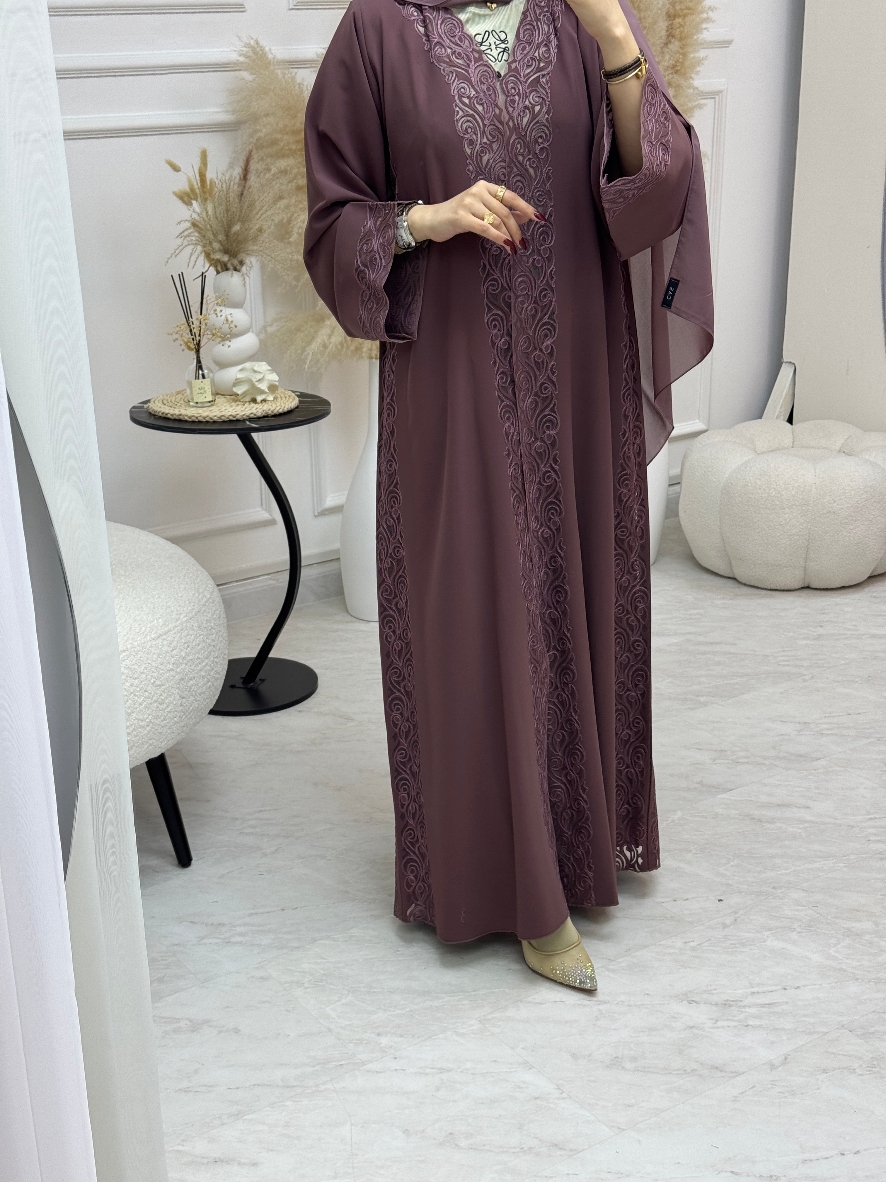 C 0998 Purple Abaya