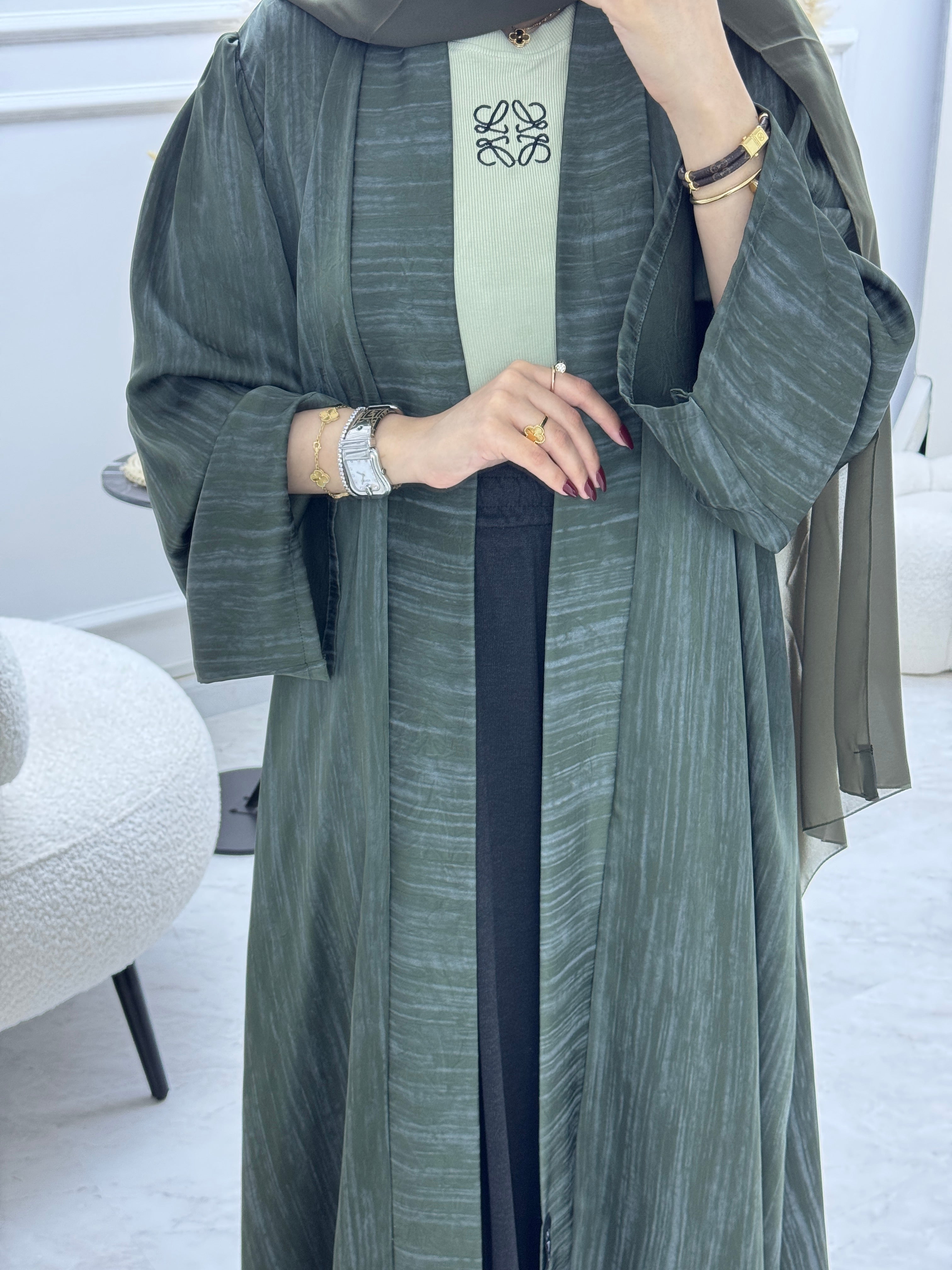 عباية مطبوعة باللون الأخضر C 1006-04