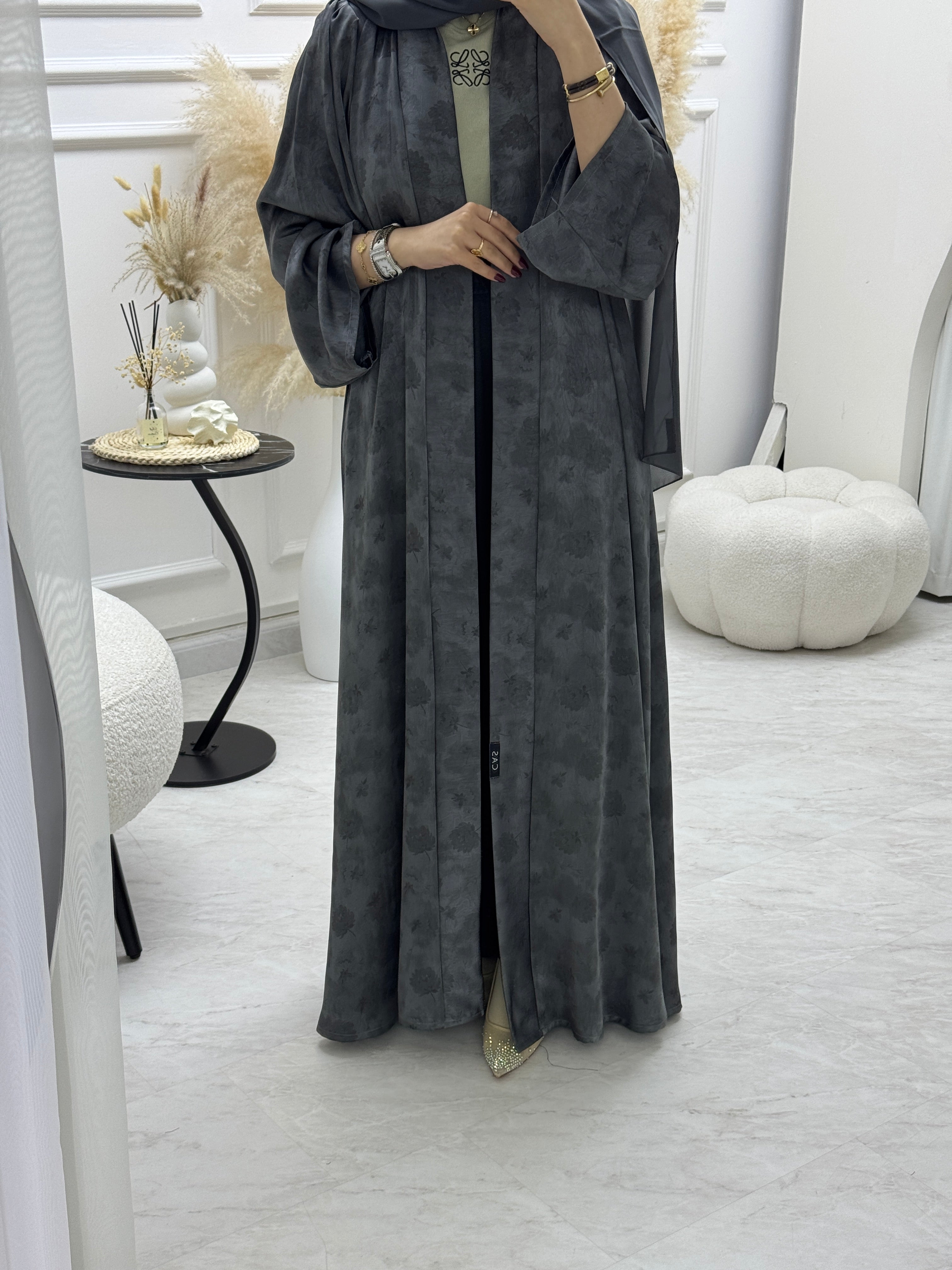 C 1005-01 Grey Printed Abaya