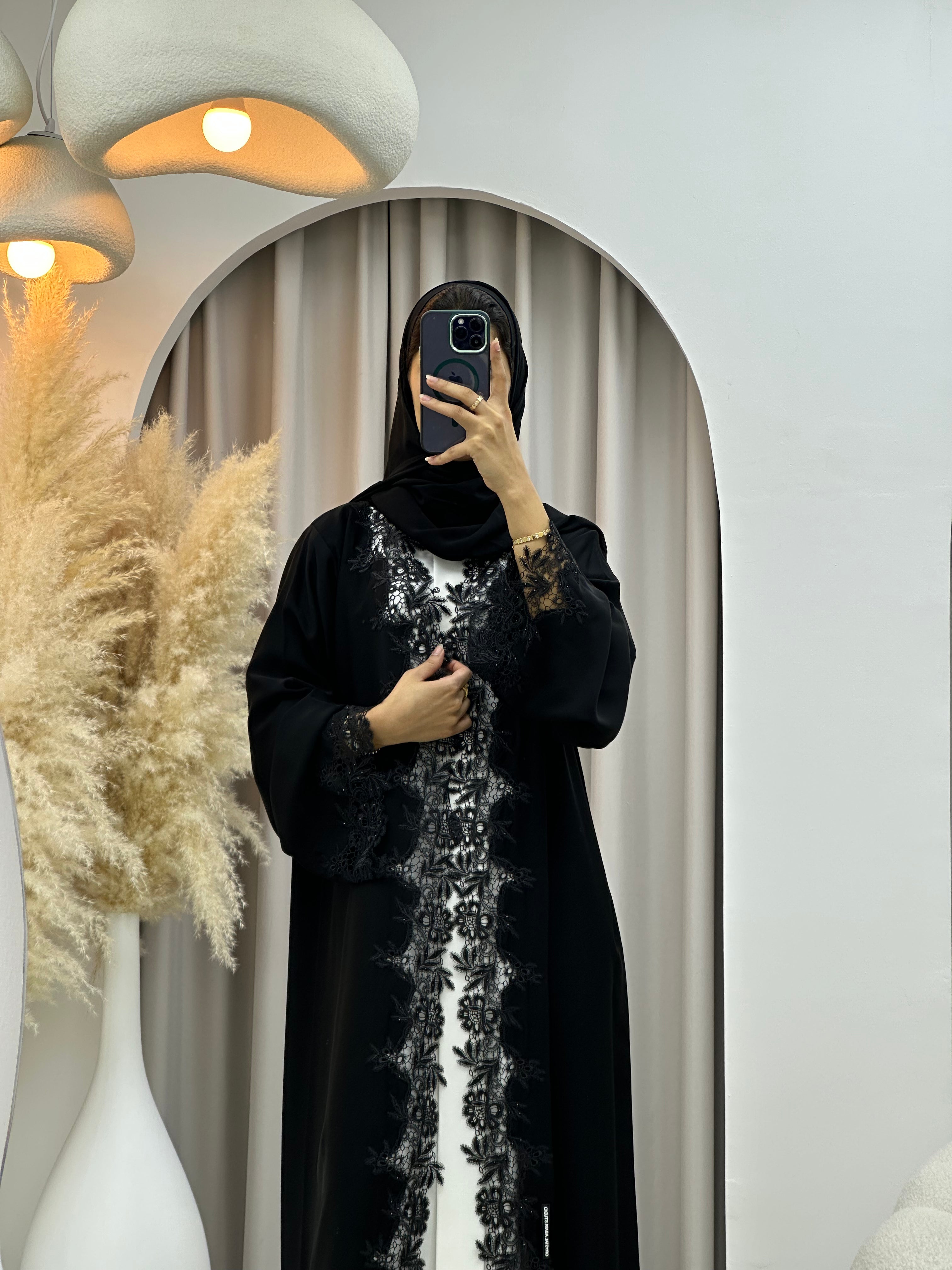 C 0458 Black Classic Lace Abaya